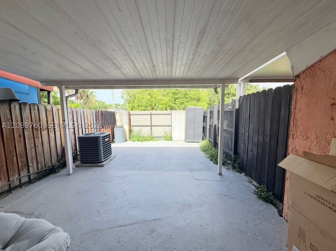 4085 W 8th Ct #82, Hialeah FL 33012