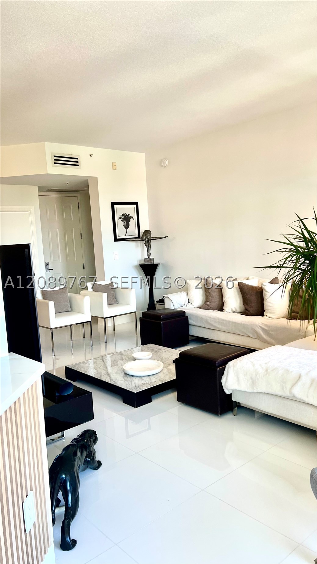 3001 NE 185th St #421, Aventura FL 33180