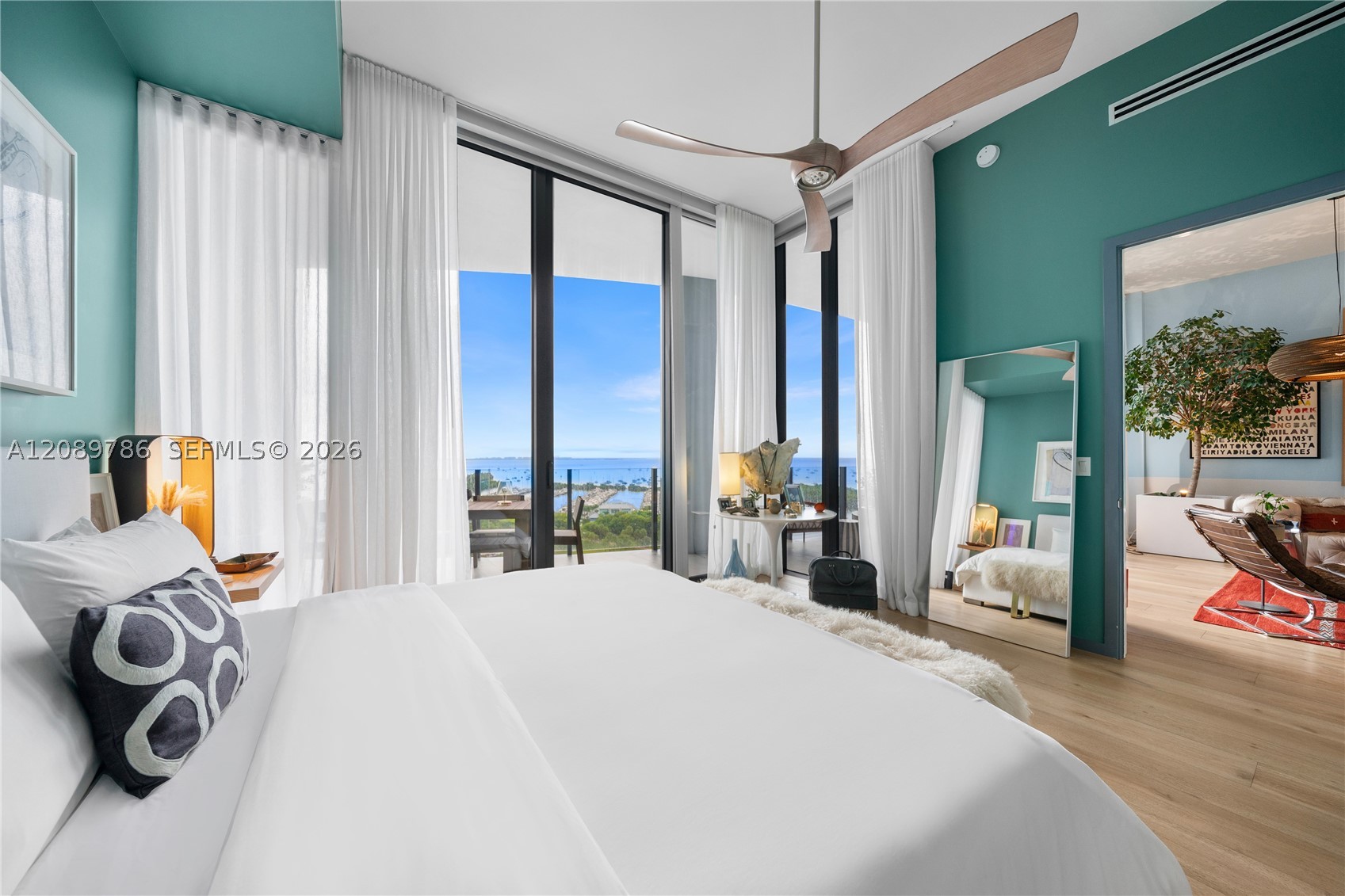 2811 S Bayshore Dr #15C, Miami FL 33133
