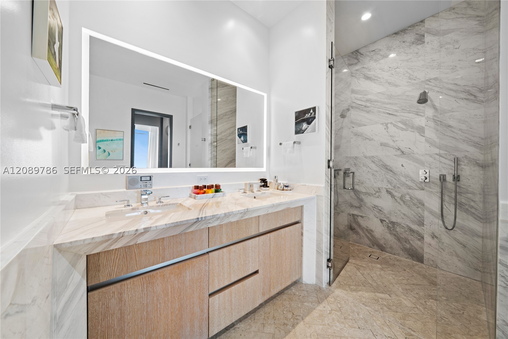2811 S Bayshore Dr #15C, Miami FL 33133