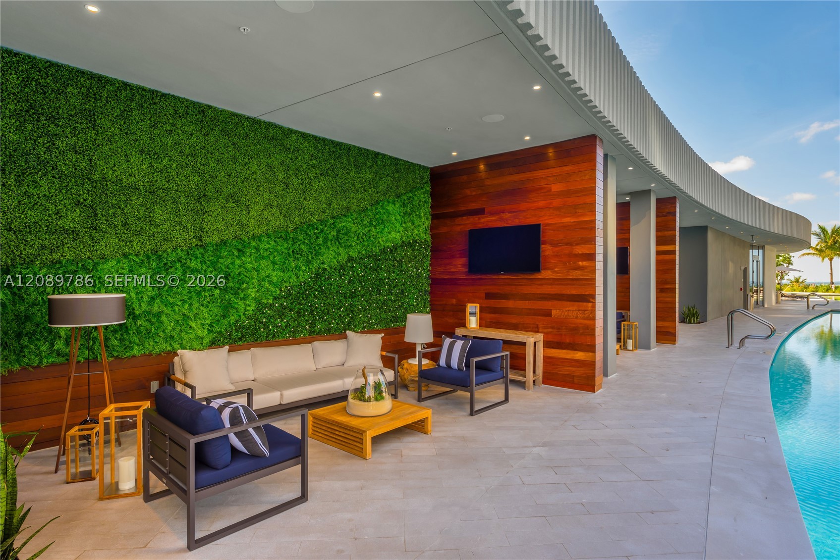 2811 S Bayshore Dr #15C, Miami FL 33133