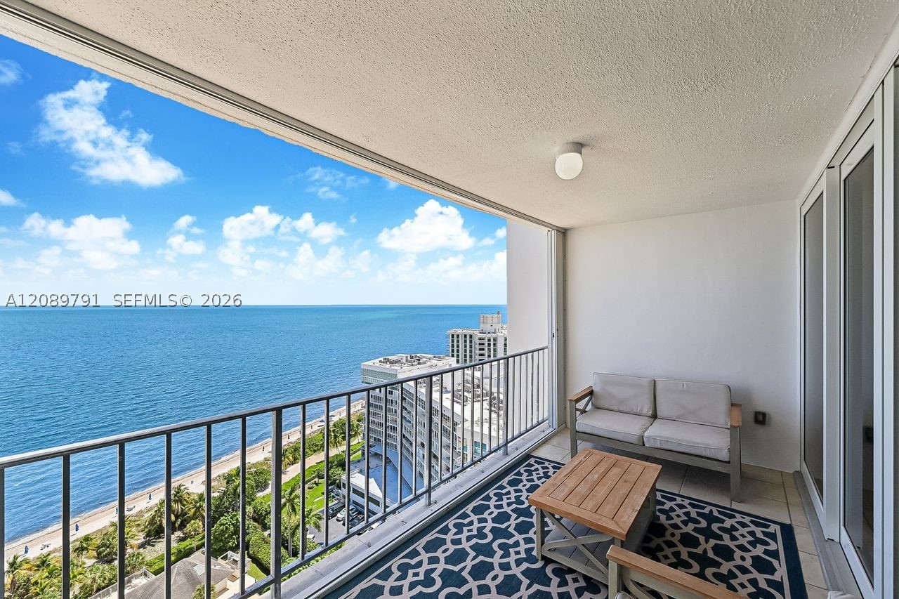 881 Ocean Dr #19C, Key Biscayne FL 33149