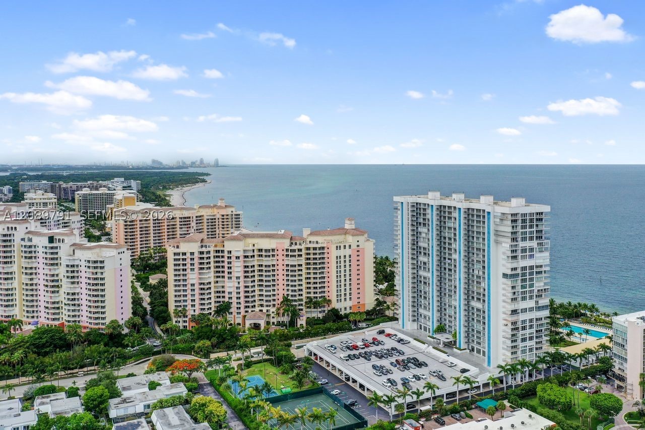 881 Ocean Dr #19C, Key Biscayne FL 33149