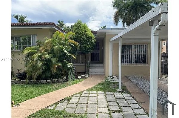 800 SW 25th Rd, Miami FL 33129