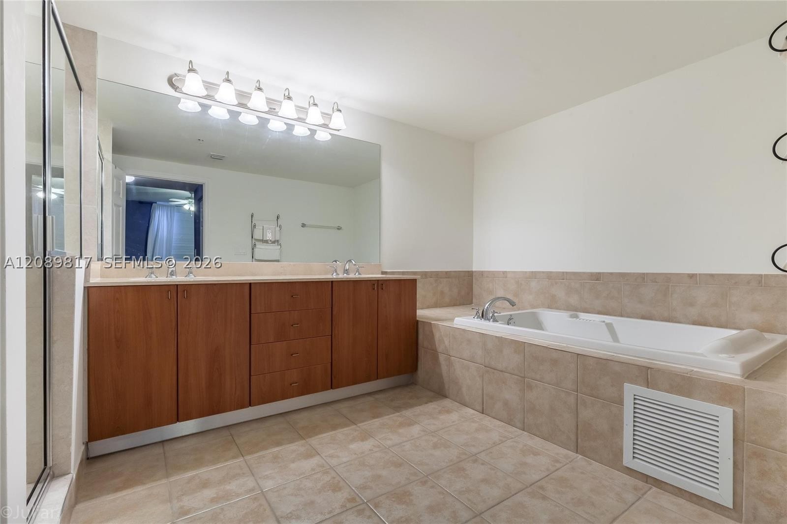 888 S Douglas Rd #1608, Coral Gables FL 33134