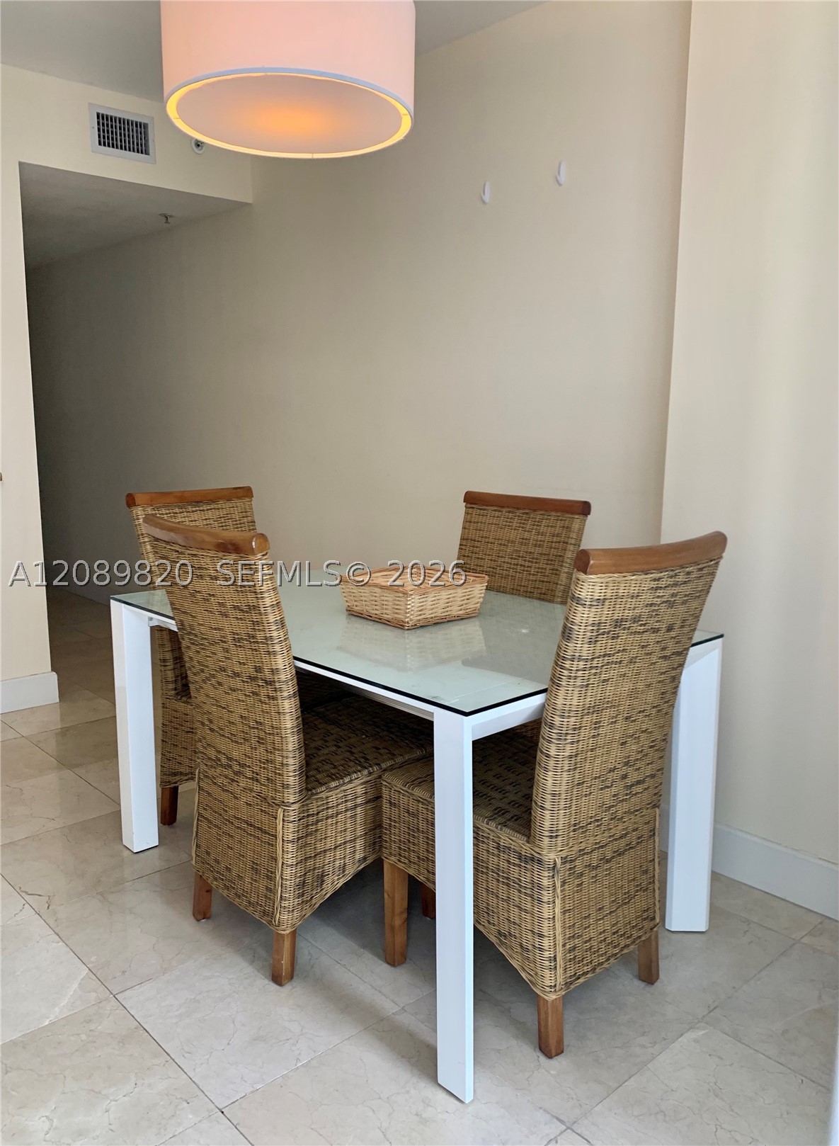 185 SE 14th Ter #1713, Miami FL 33131