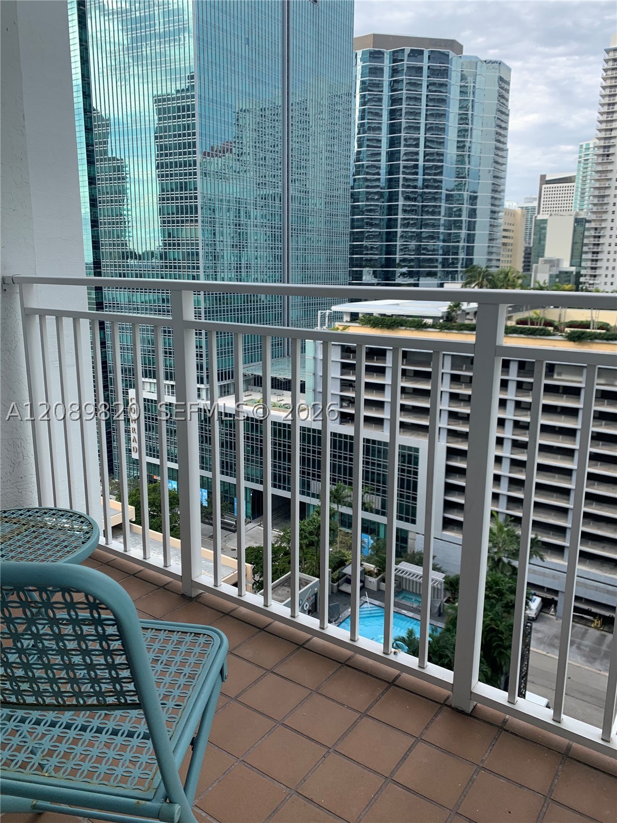 185 SE 14th Ter #1713, Miami FL 33131