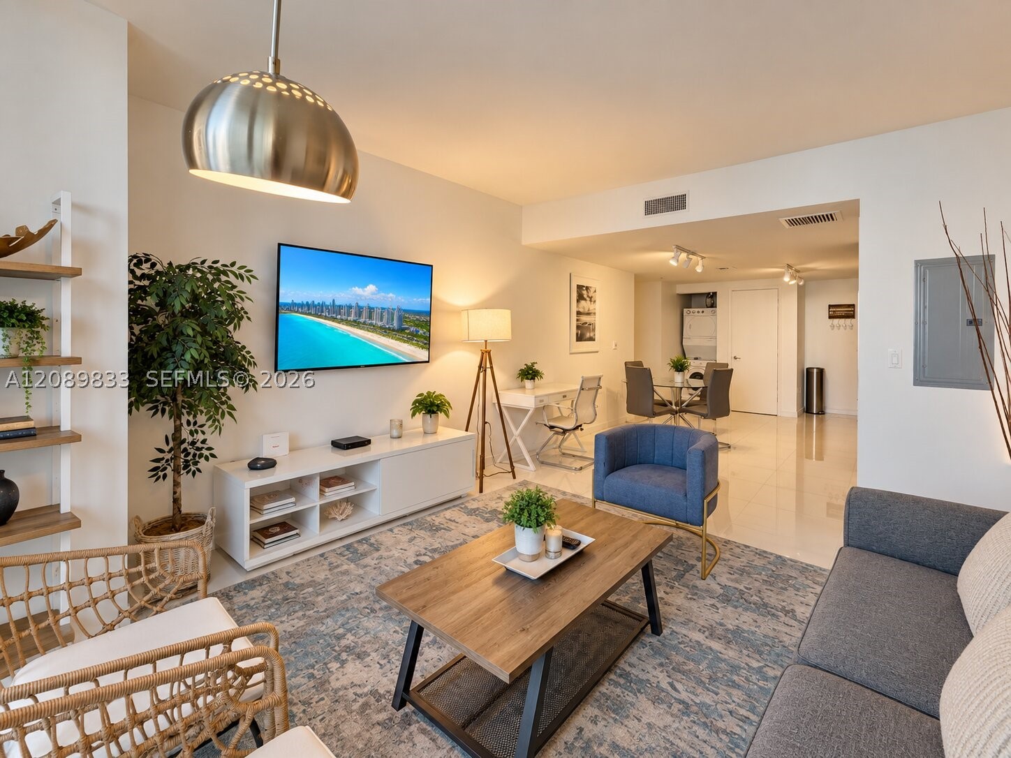 485 Brickell Avenue #1611, Miami FL 33131