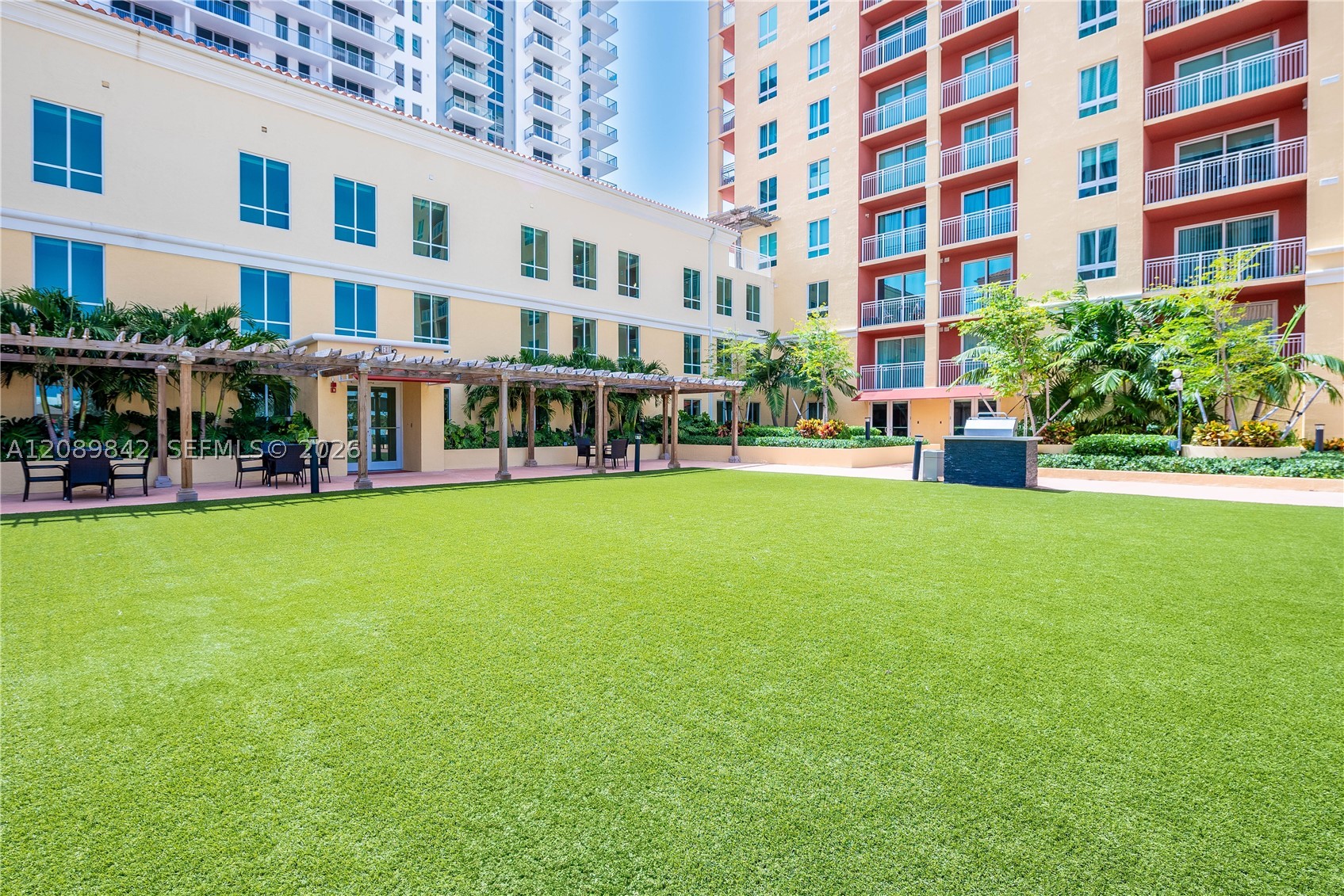 7350 SW 89th St #706S, Miami FL 33156