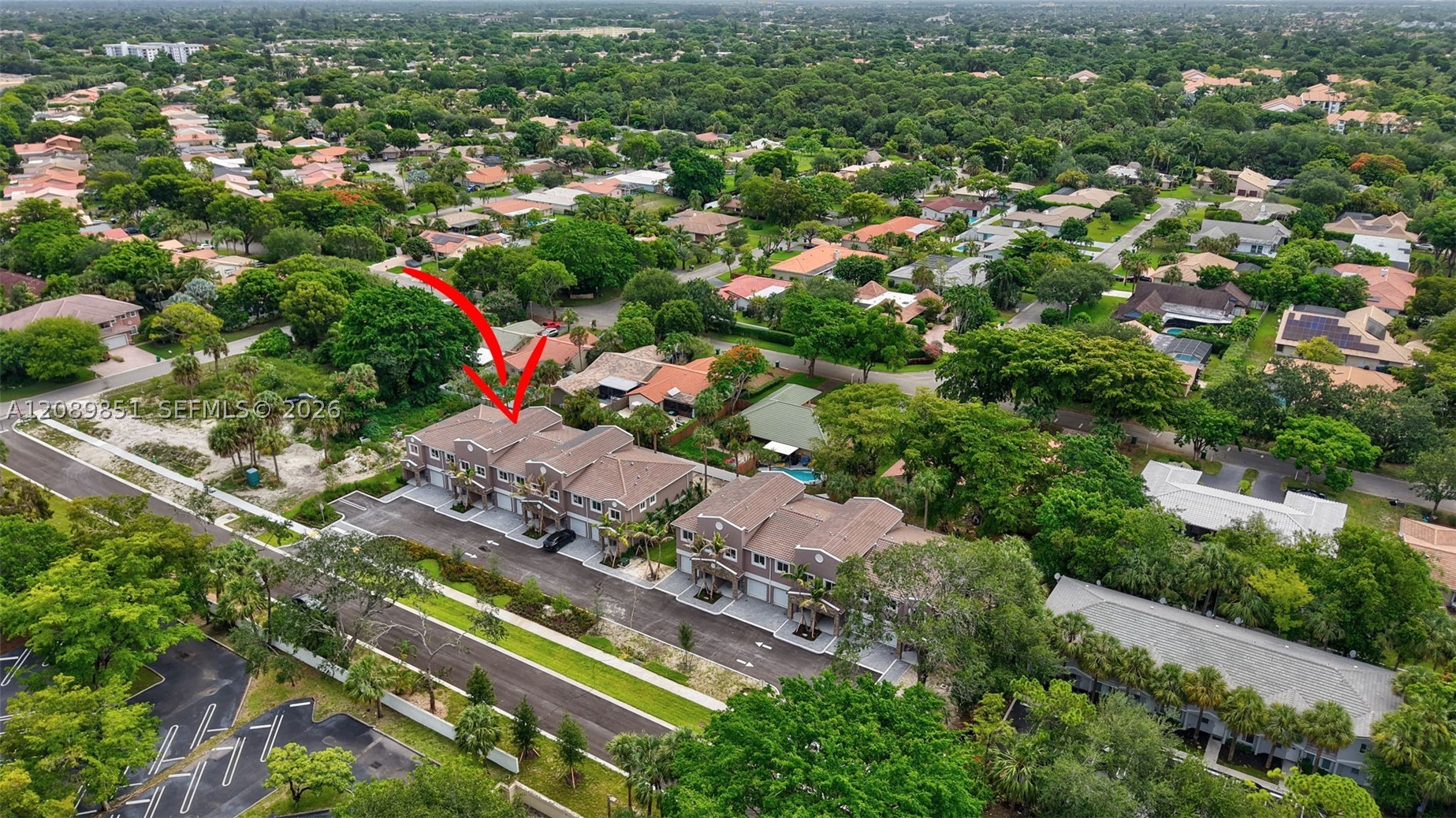 1533 NW 94th Way, Coral Springs FL 33071