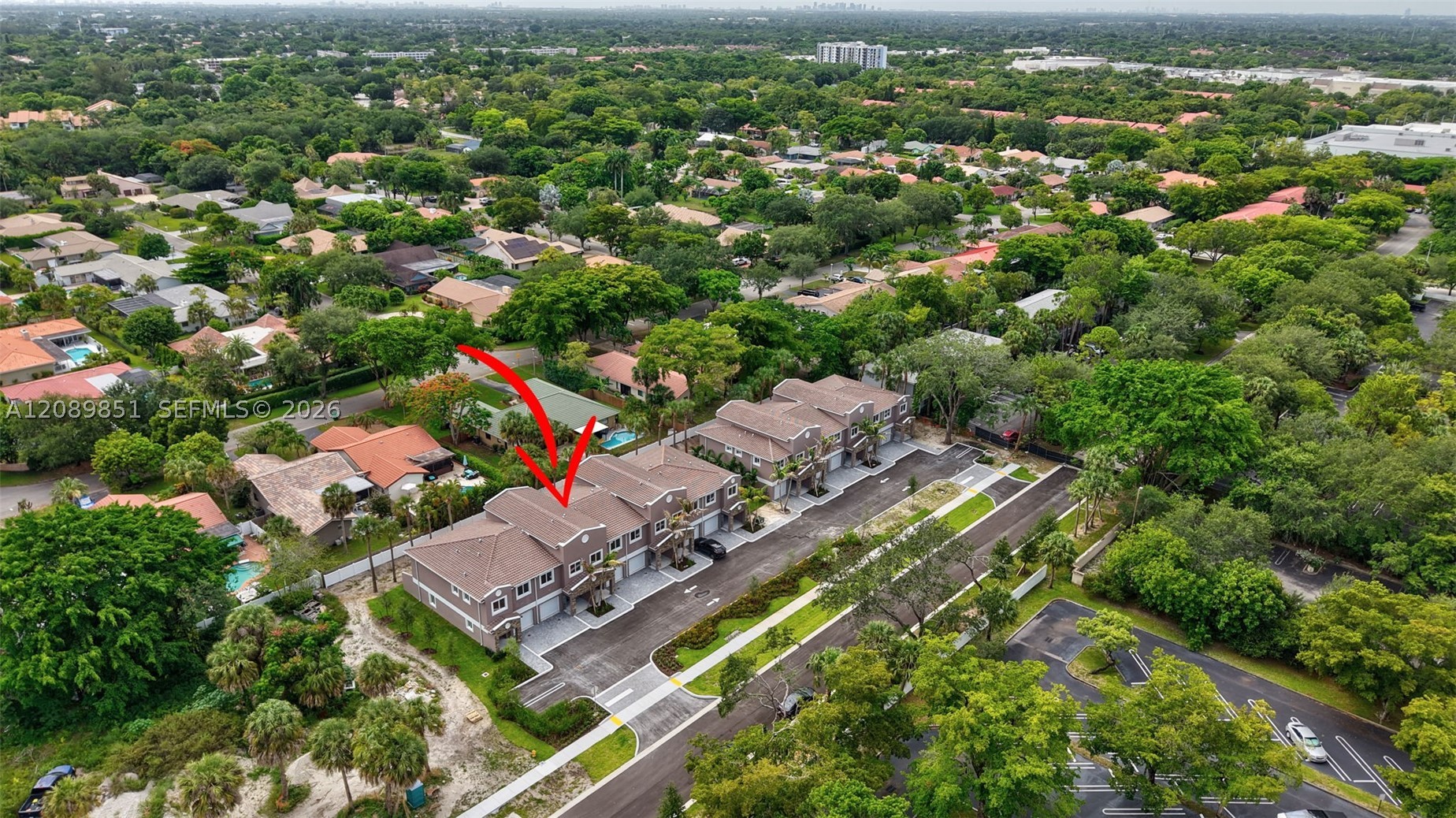 1533 NW 94th Way, Coral Springs FL 33071