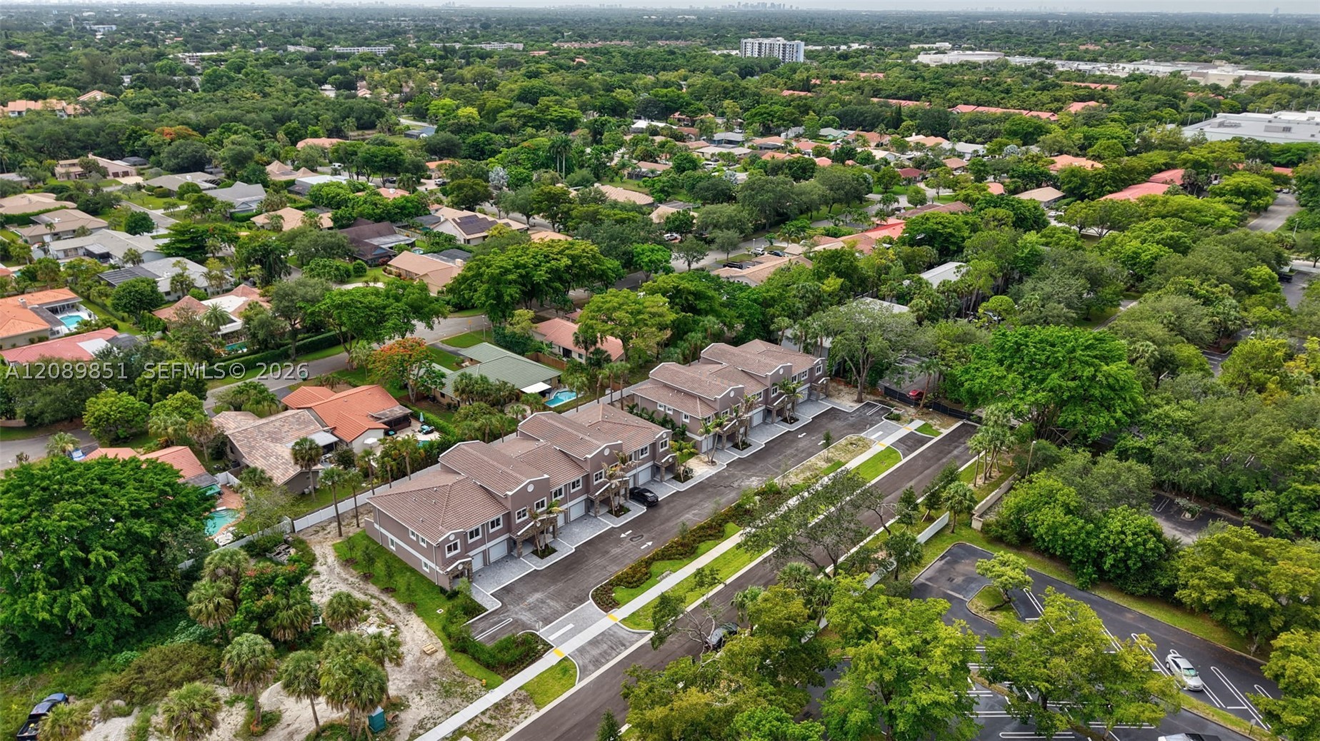 1533 NW 94th Way, Coral Springs FL 33071