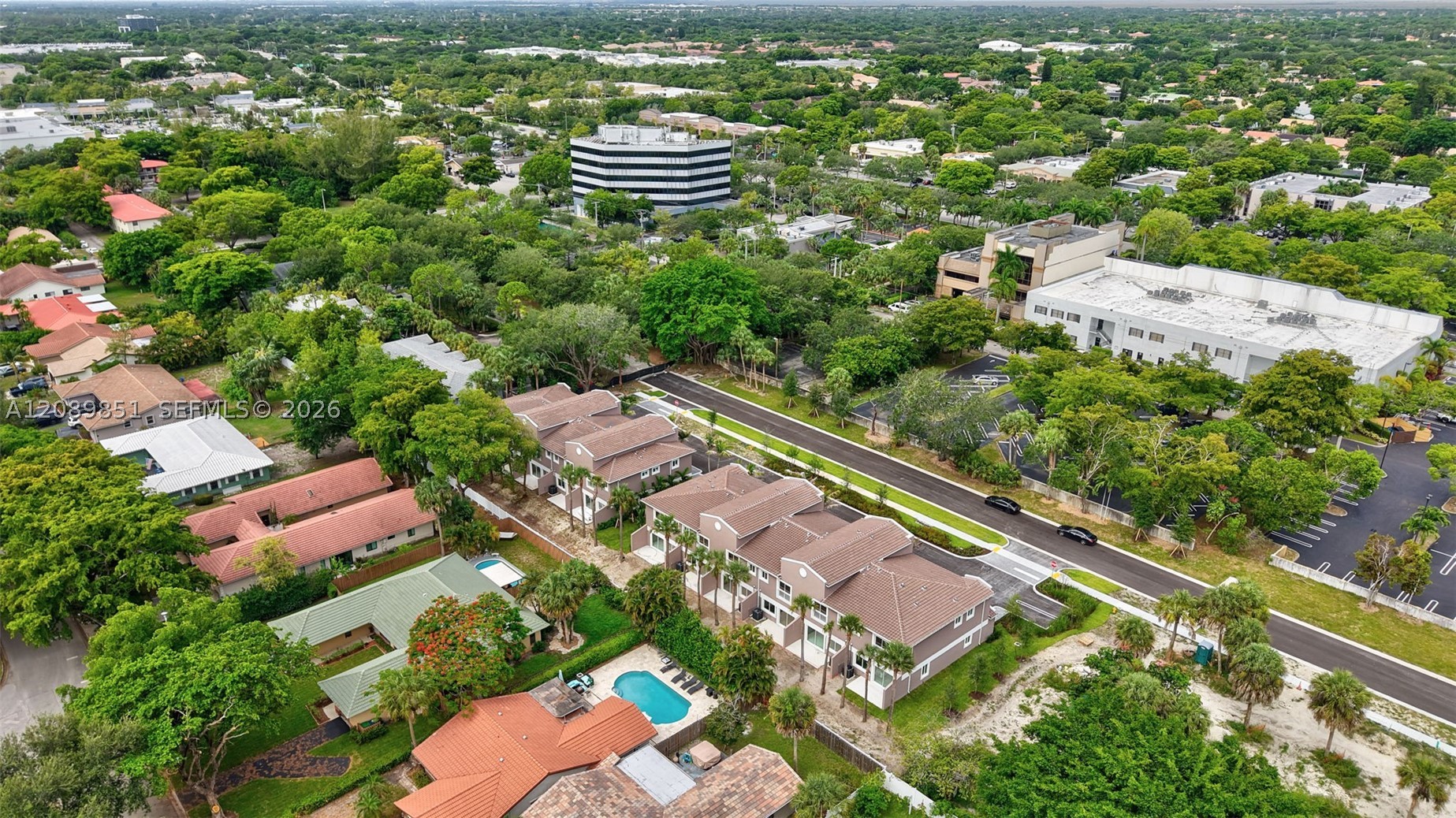 1533 NW 94th Way, Coral Springs FL 33071