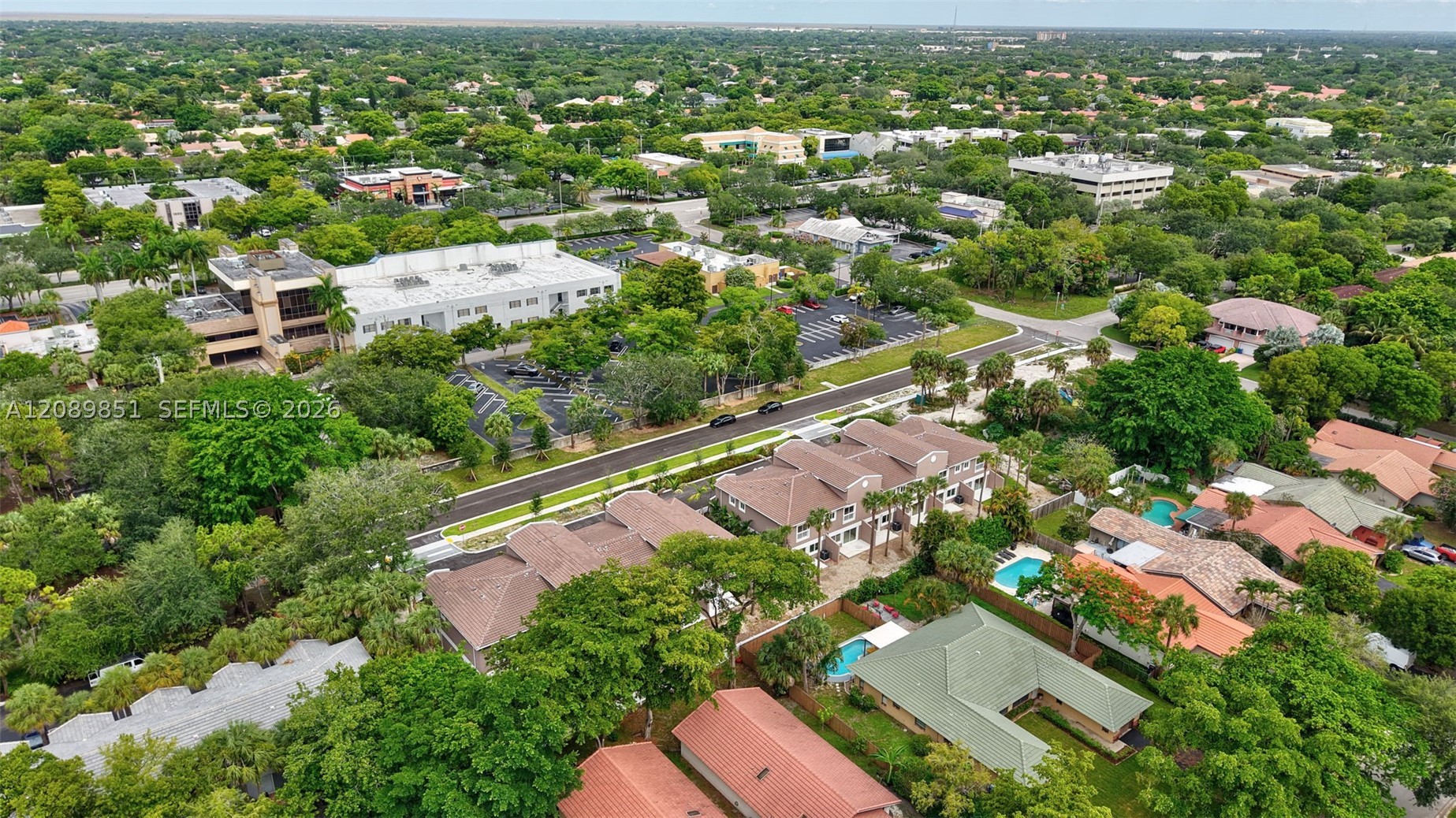 1533 NW 94th Way, Coral Springs FL 33071