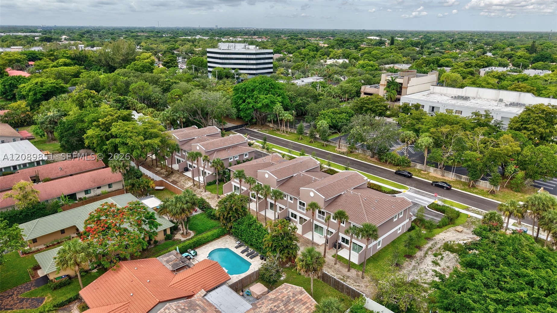 1533 NW 94th Way, Coral Springs FL 33071