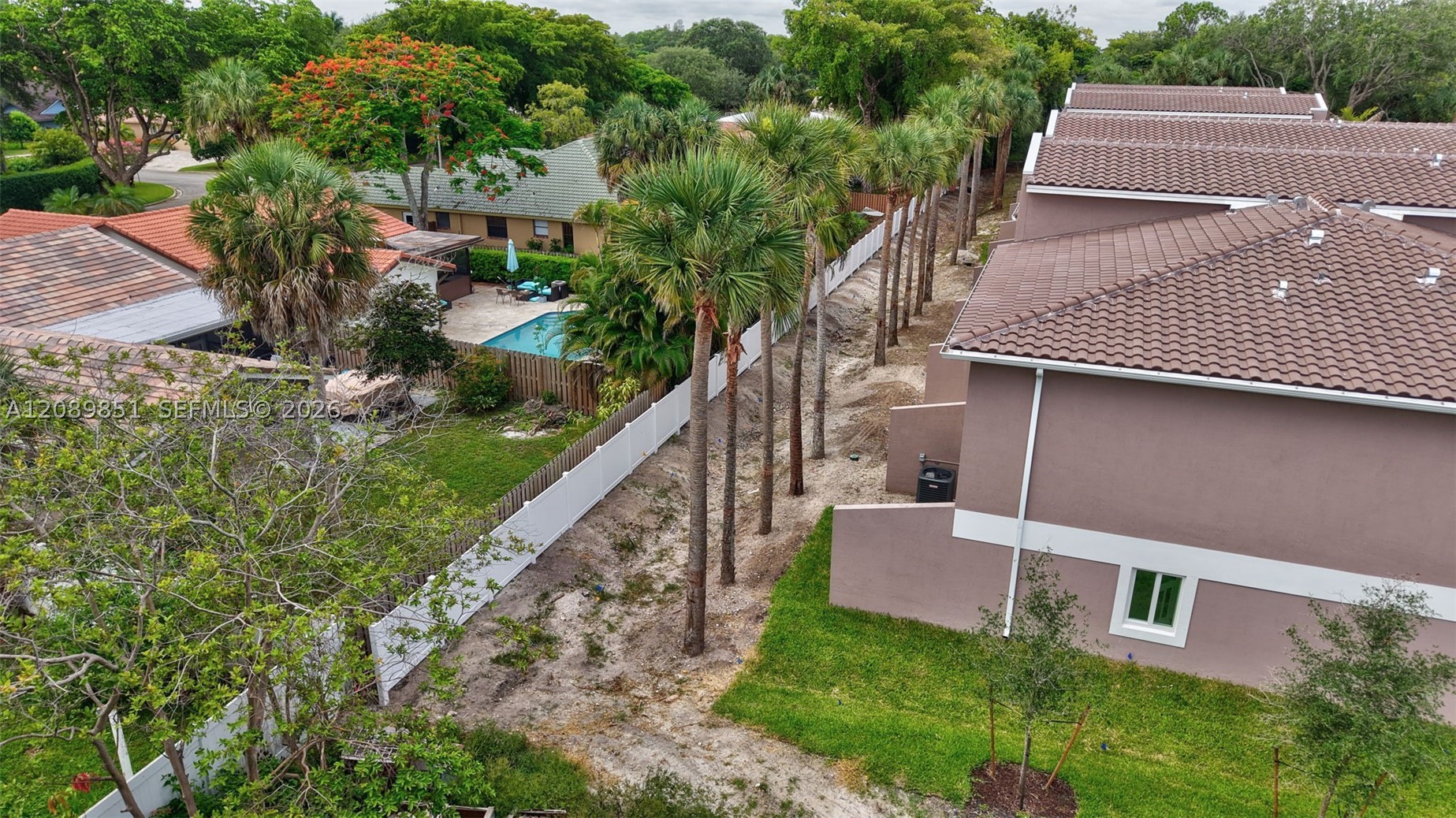 1533 NW 94th Way, Coral Springs FL 33071