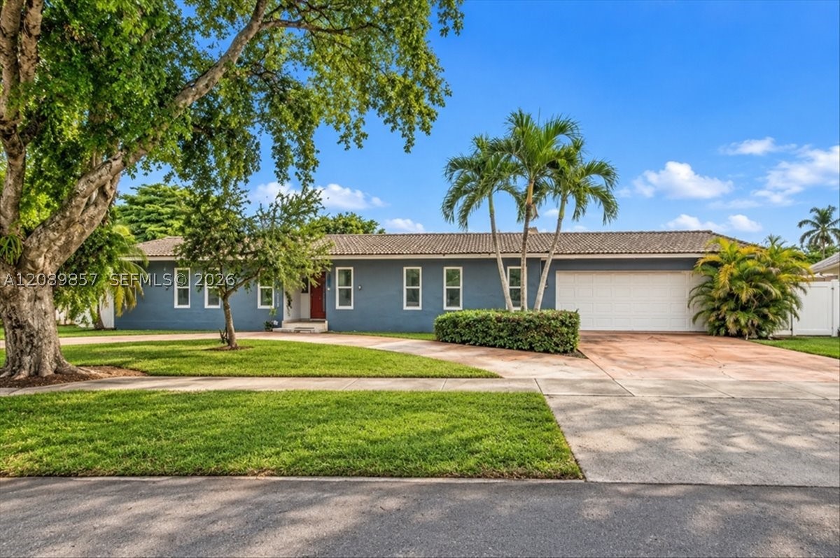 6121 NW 40th St, Virginia Gardens FL 33166