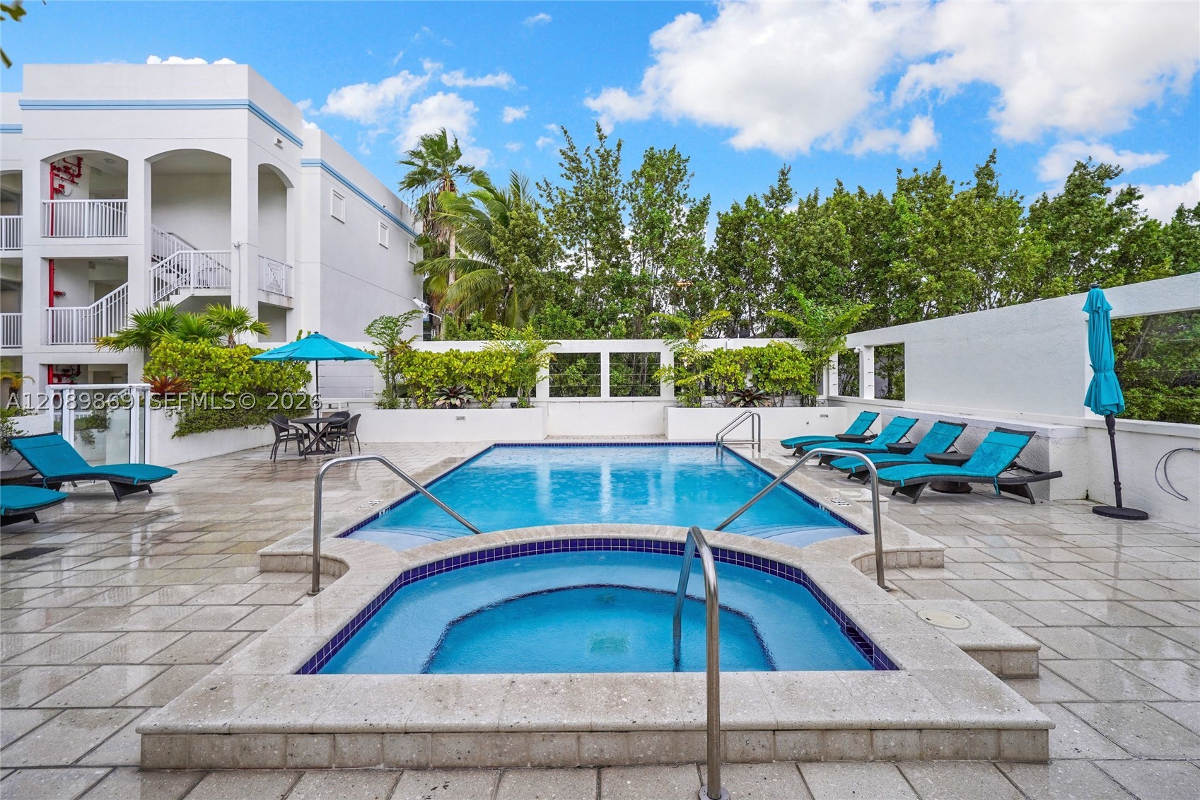 9172 Collins Ave #302, Surfside FL 33154