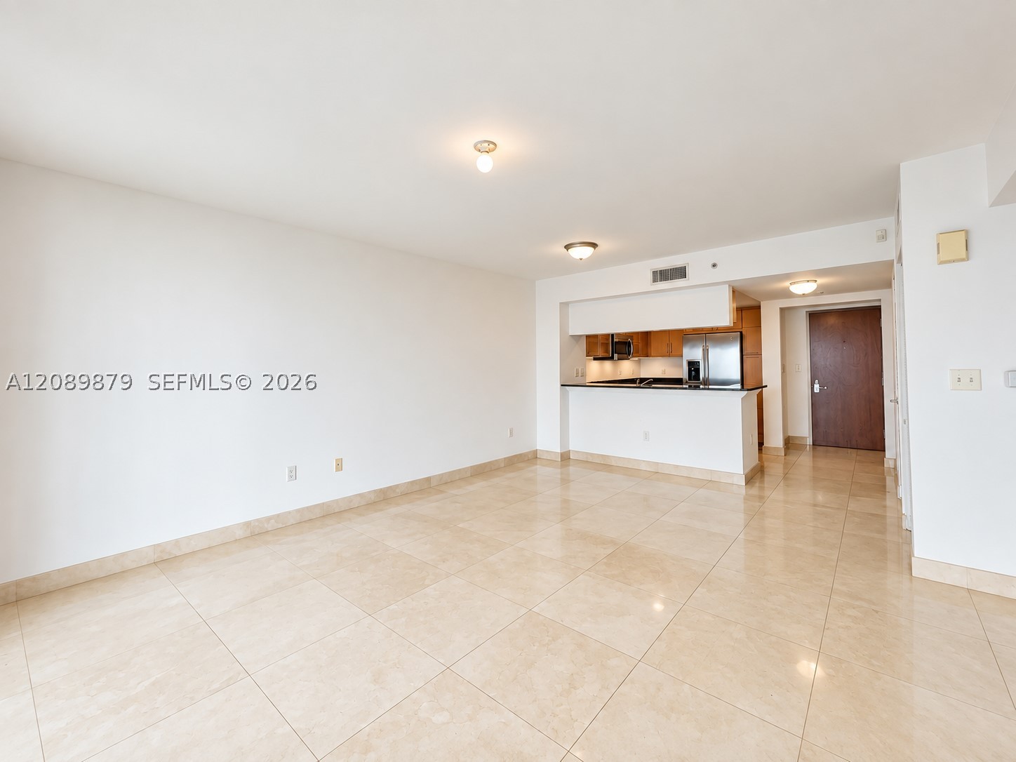 31 SE 5th St #1805, Miami FL 33131