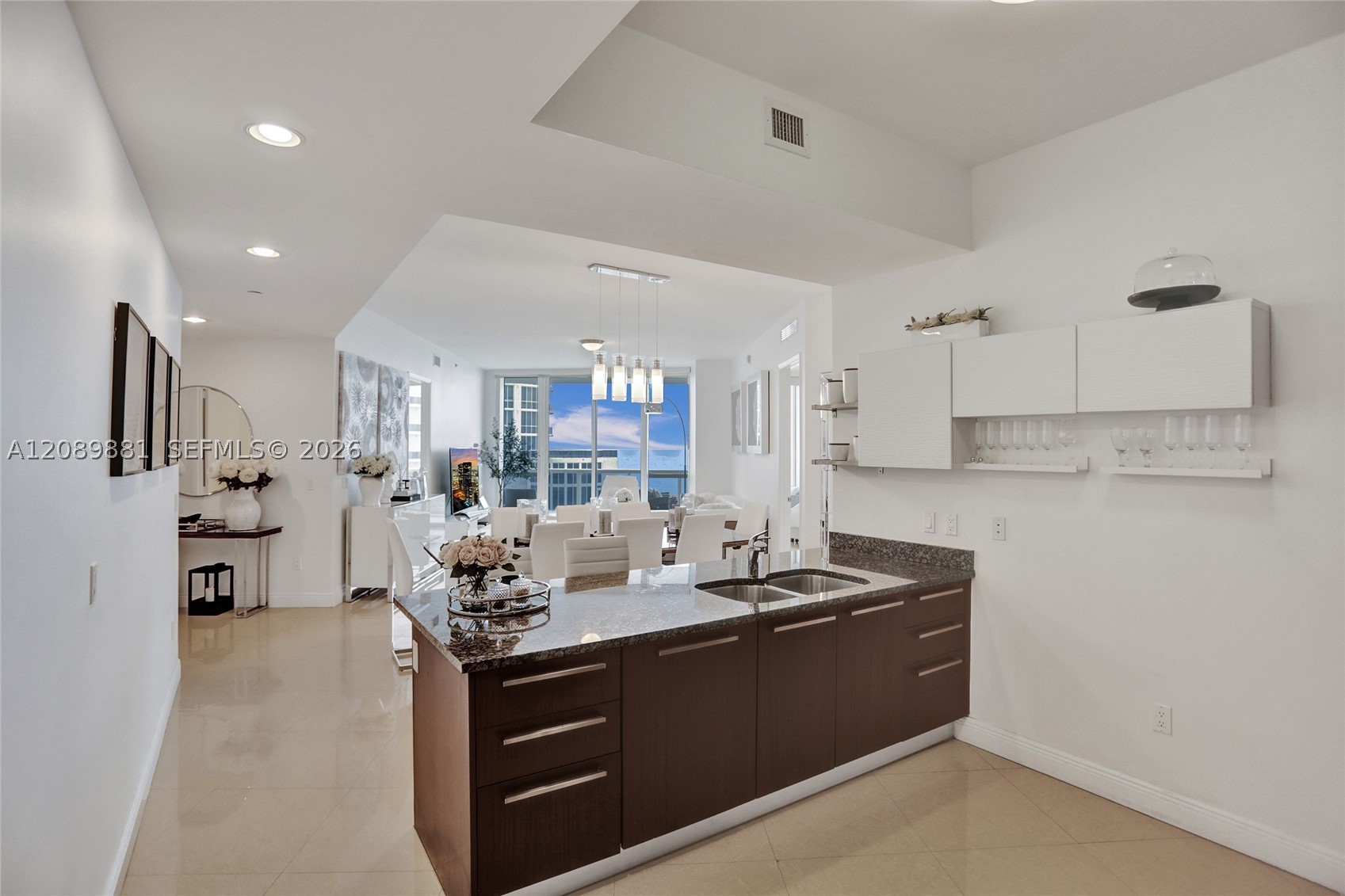15901 Collins Ave #603, Sunny Isles Beach FL 33160