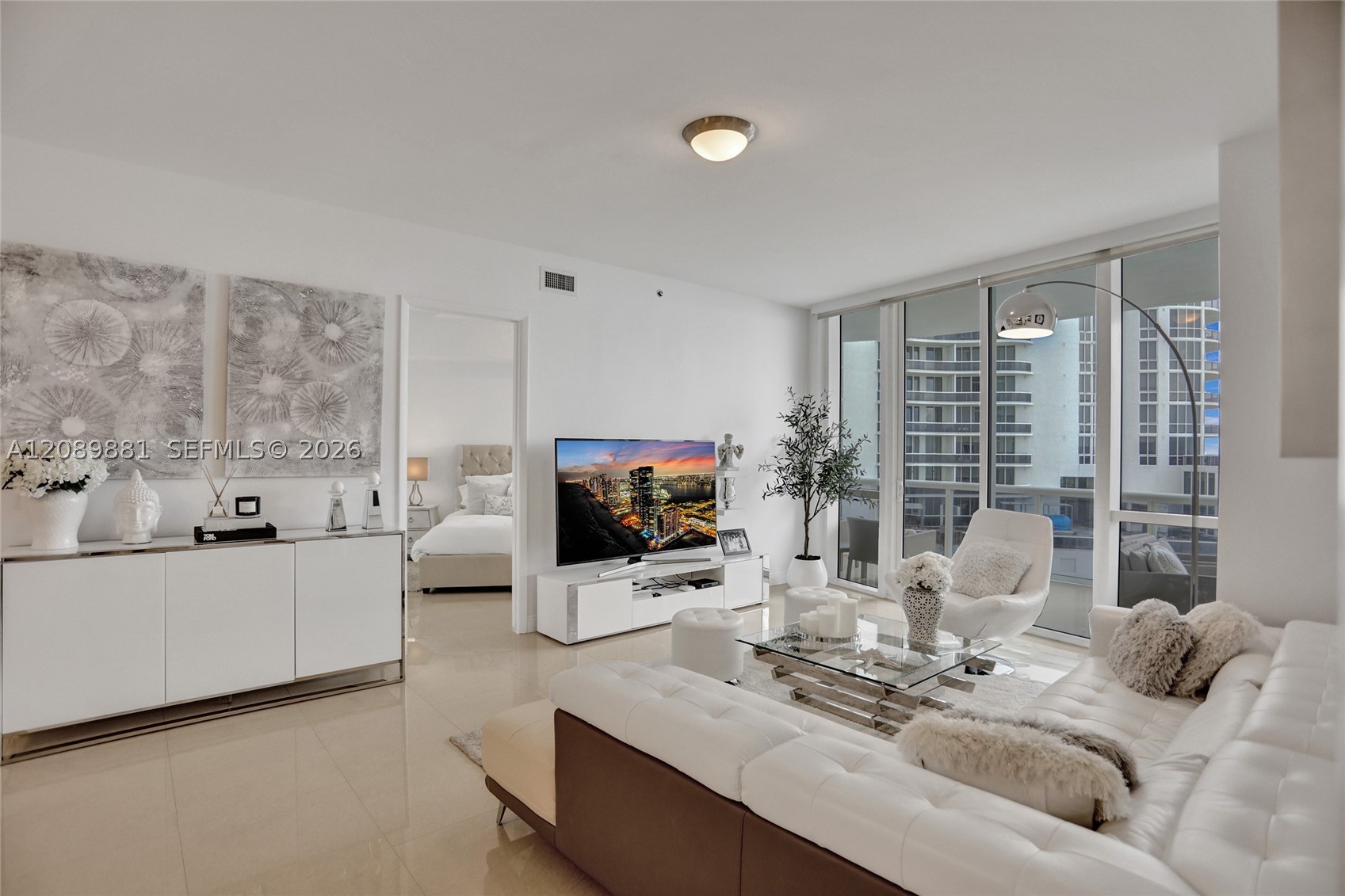 15901 Collins Ave #603, Sunny Isles Beach FL 33160