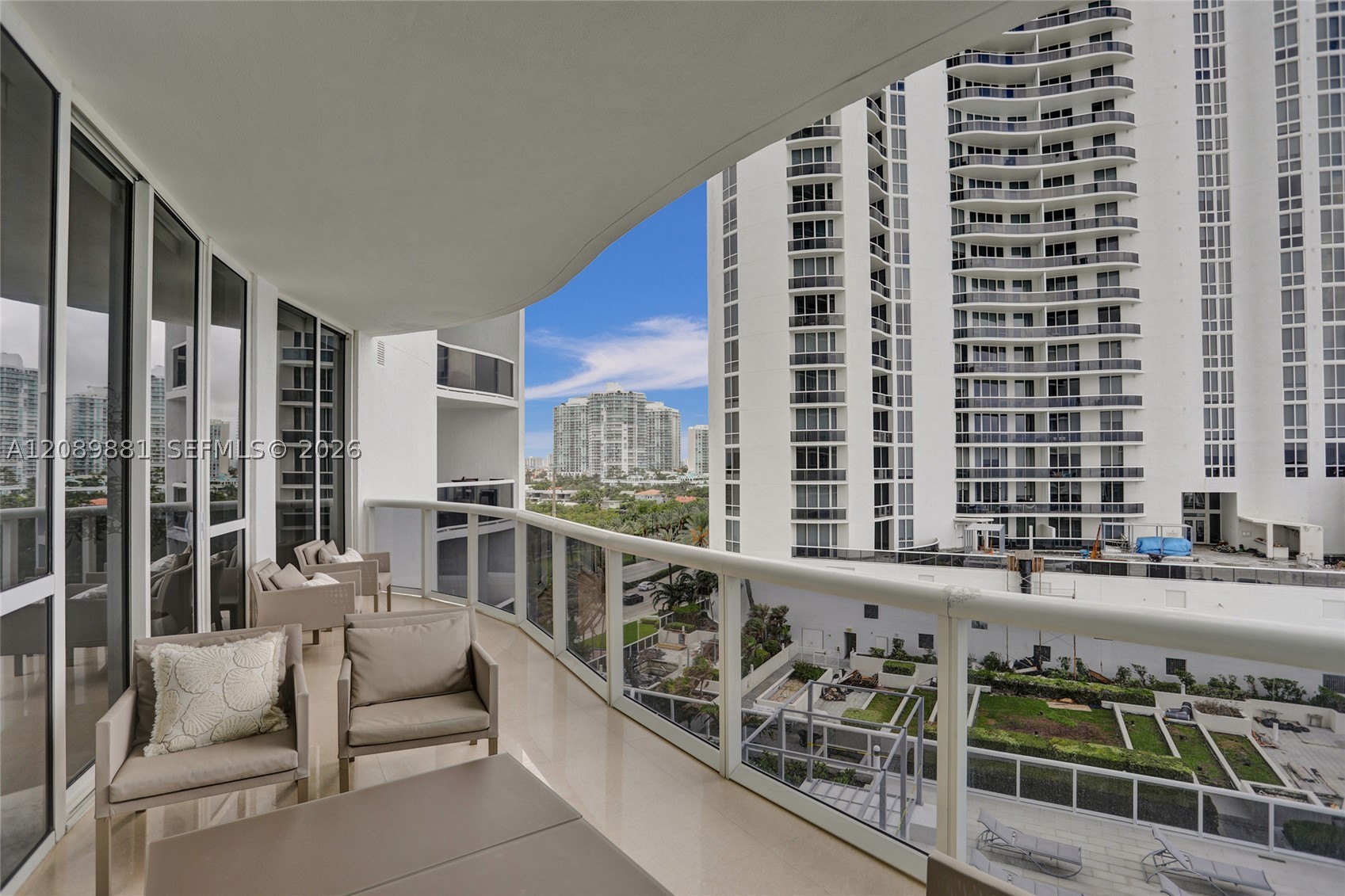 15901 Collins Ave #603, Sunny Isles Beach FL 33160