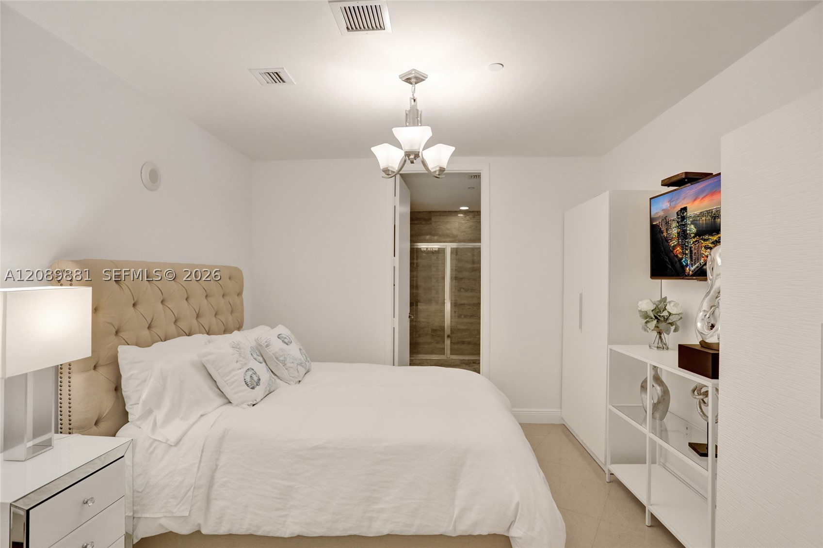 15901 Collins Ave #603, Sunny Isles Beach FL 33160