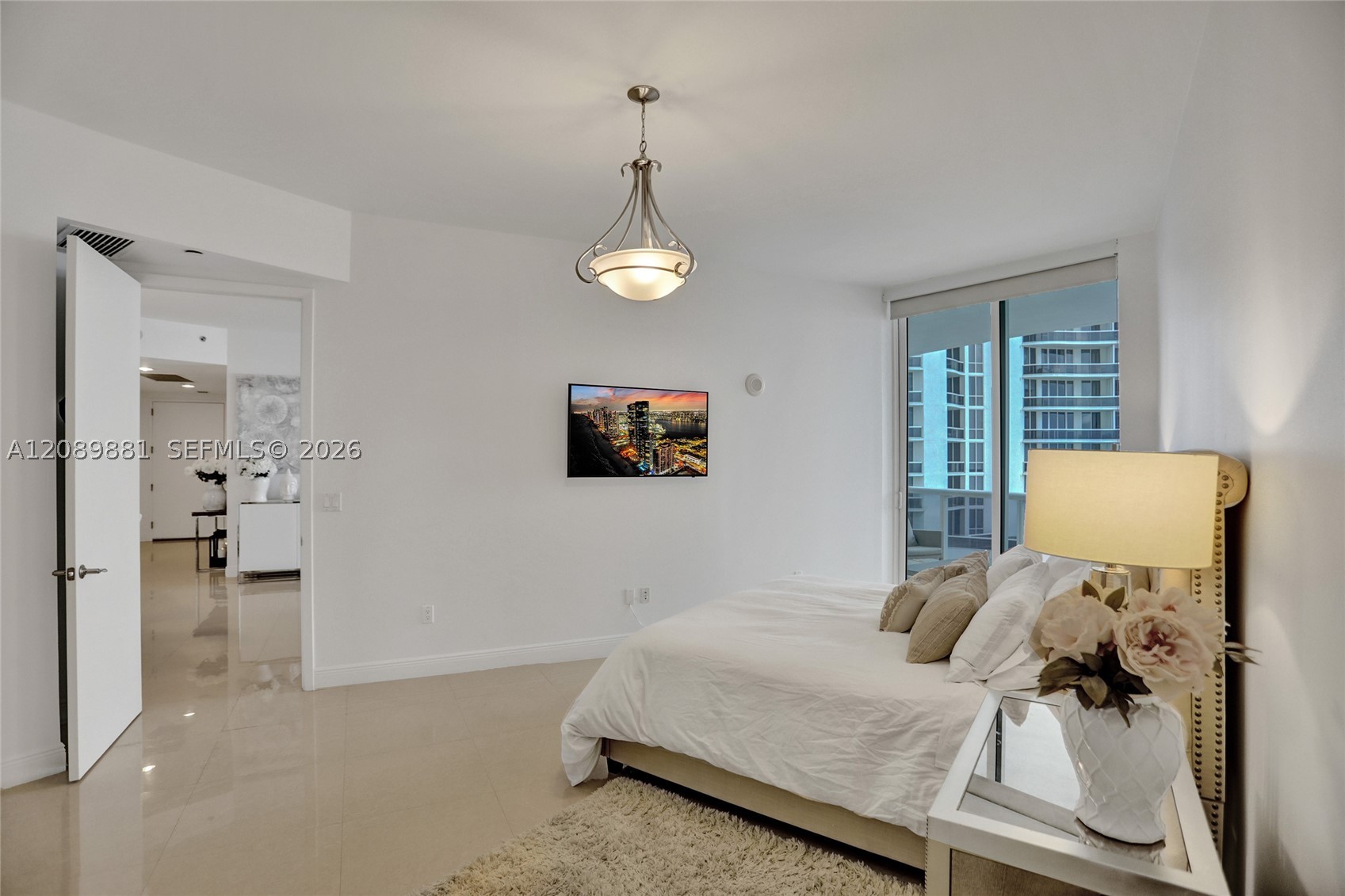 15901 Collins Ave #603, Sunny Isles Beach FL 33160