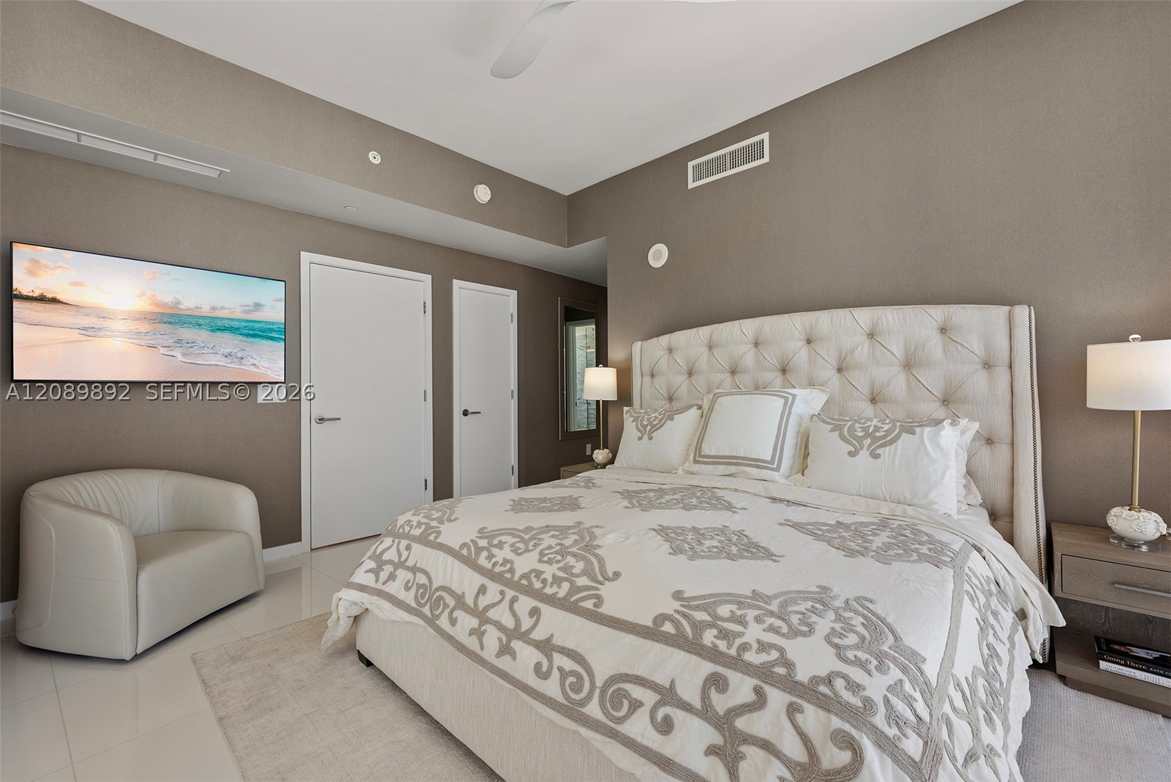 851 NE 1st Ave #3711, Miami FL 33132