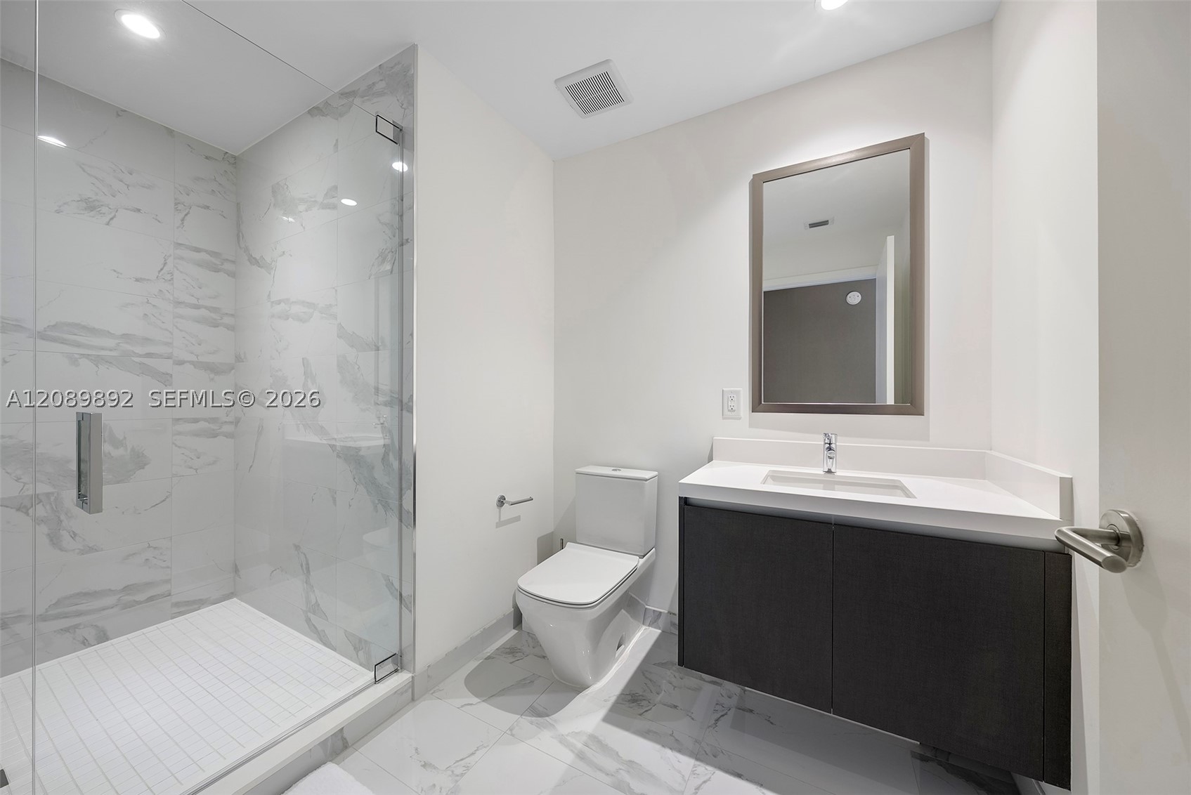 851 NE 1st Ave #3711, Miami FL 33132
