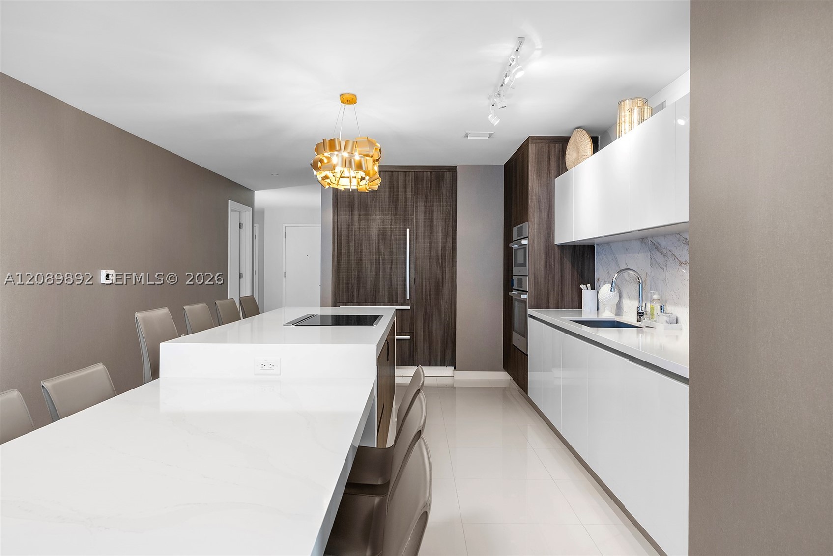851 NE 1st Ave #3711, Miami FL 33132