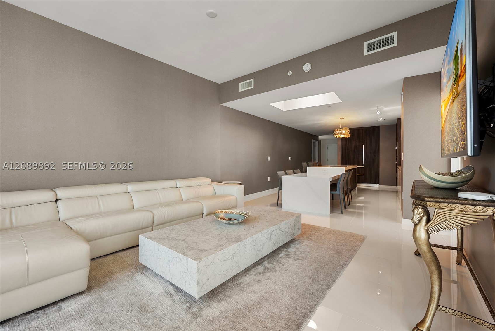 851 NE 1st Ave #3711, Miami FL 33132