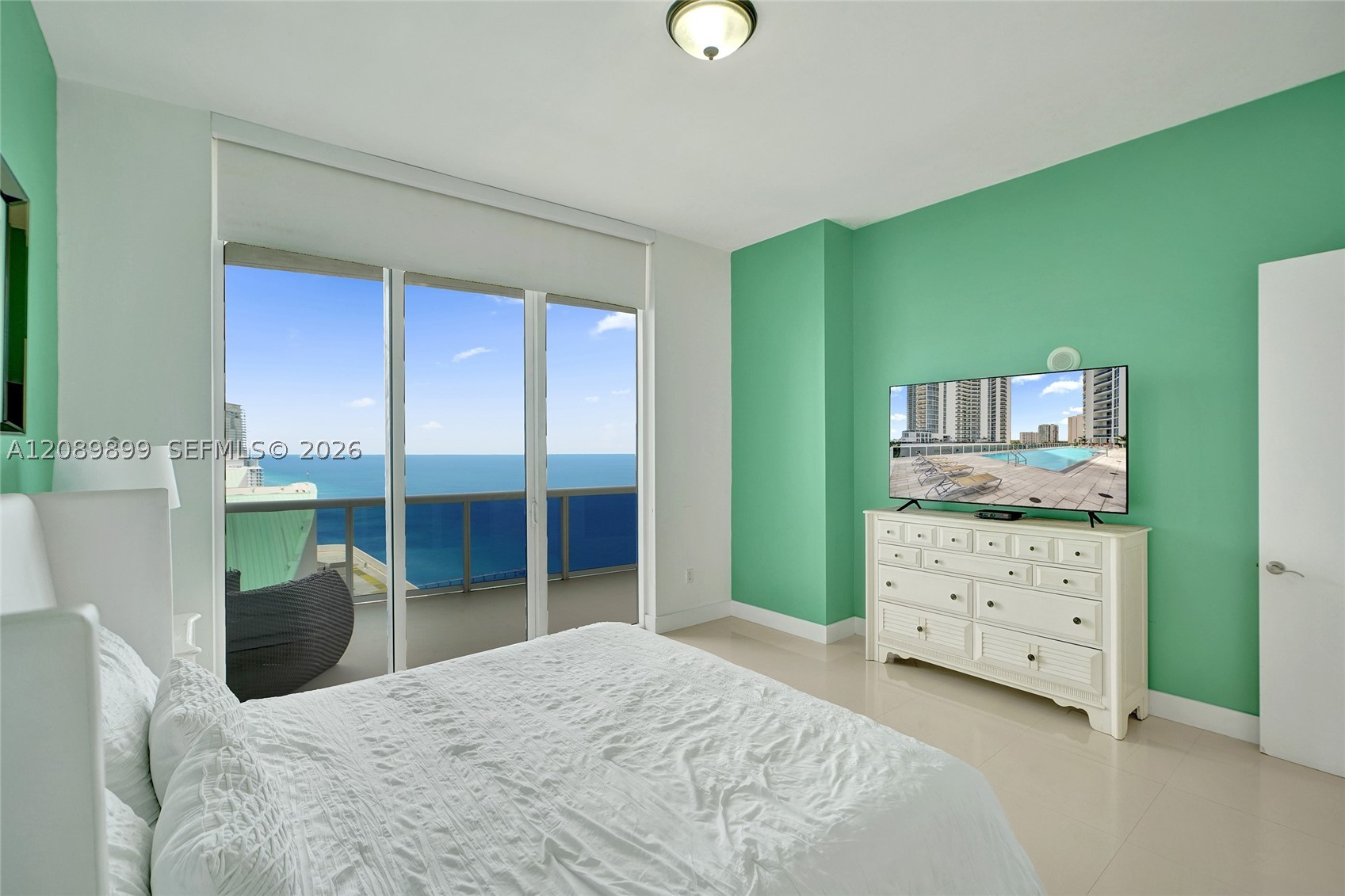 16001 Collins Ave #4102, Sunny Isles Beach FL 33160