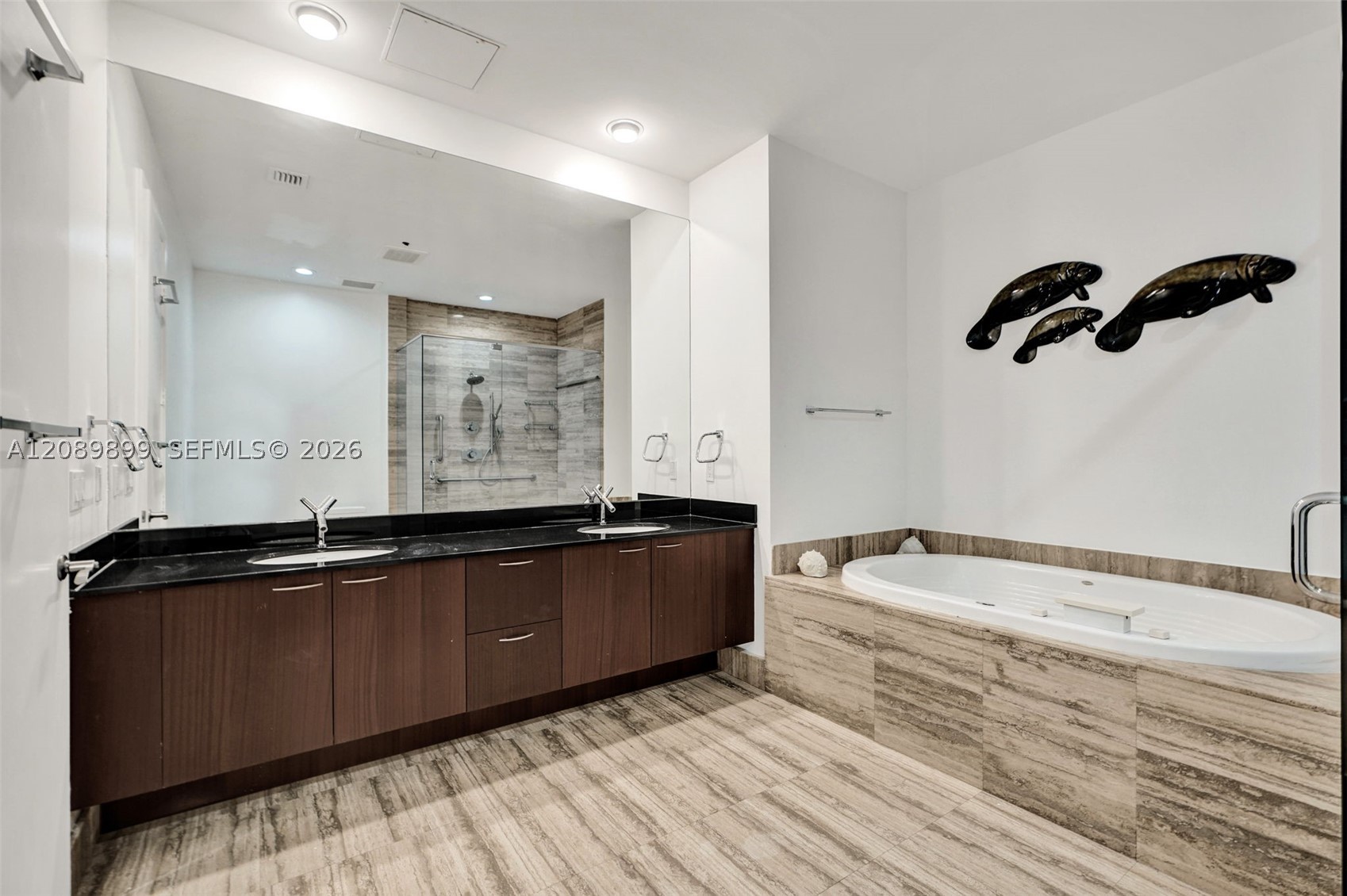 16001 Collins Ave #4102, Sunny Isles Beach FL 33160