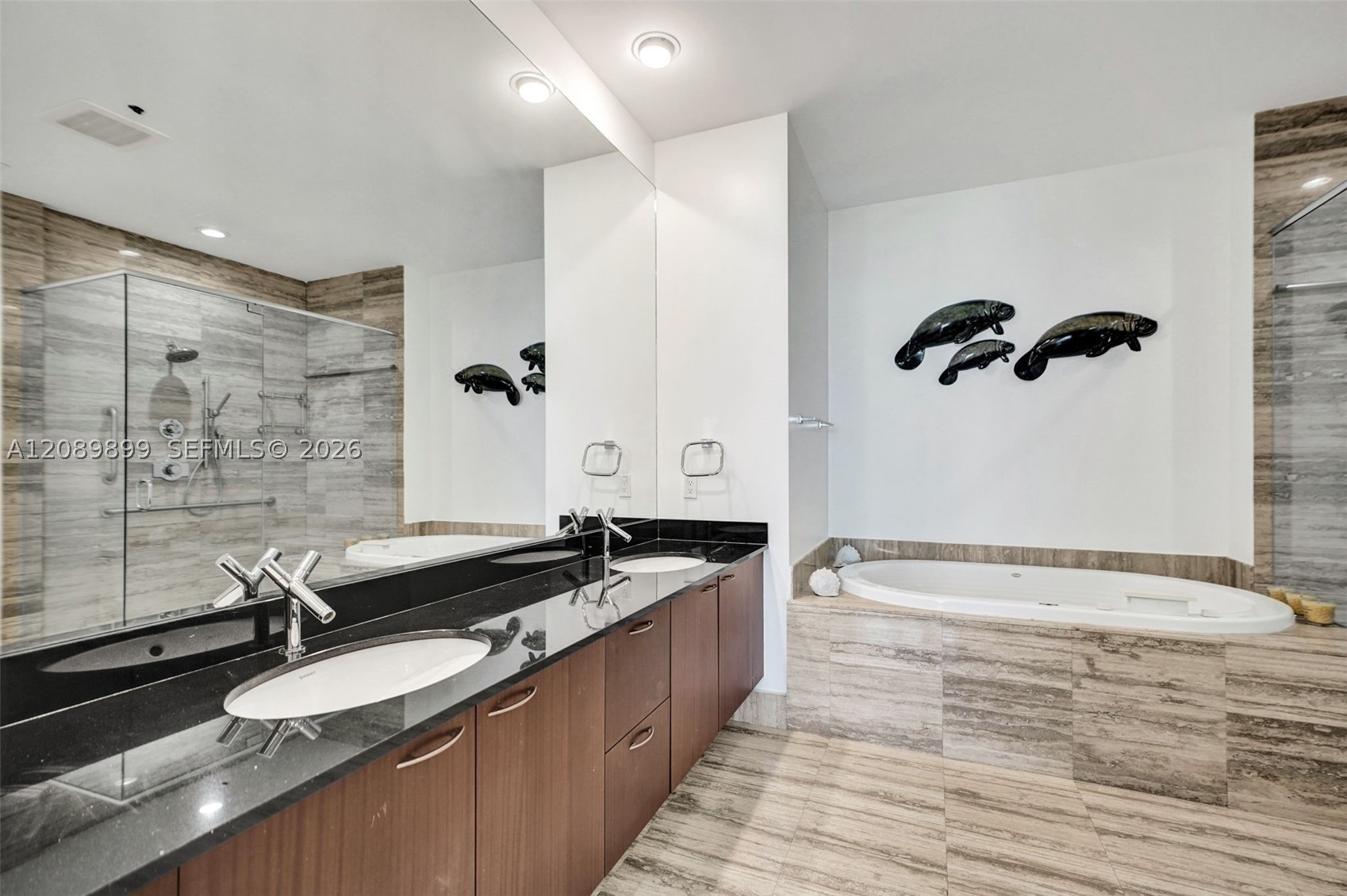 16001 Collins Ave #4102, Sunny Isles Beach FL 33160