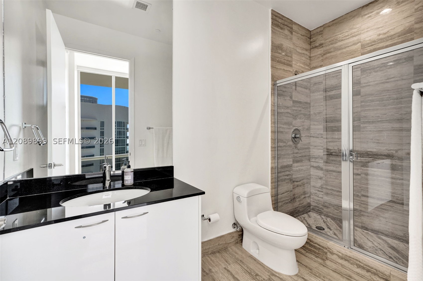 16001 Collins Ave #4102, Sunny Isles Beach FL 33160