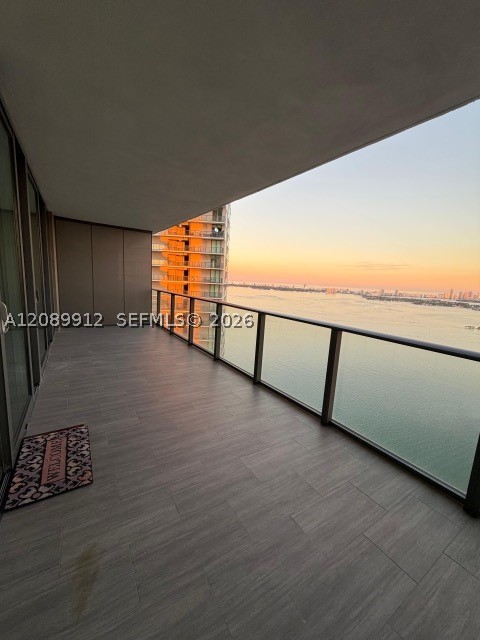 650 NE 32nd St #4406, Miami FL 33137
