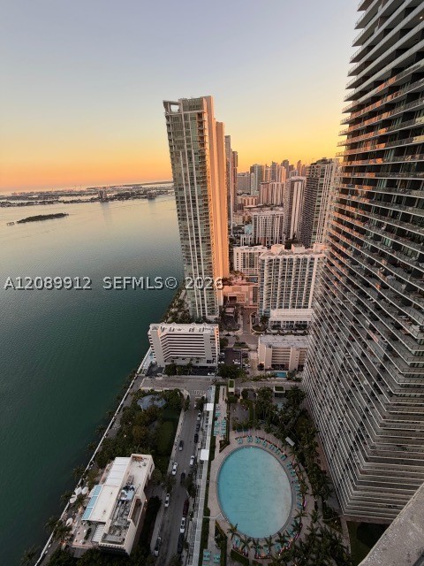 650 NE 32nd St #4406, Miami FL 33137