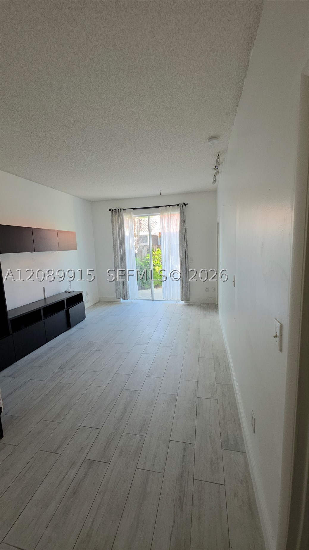 21555 SW 87th Ct #201, Cutler Bay FL 33189