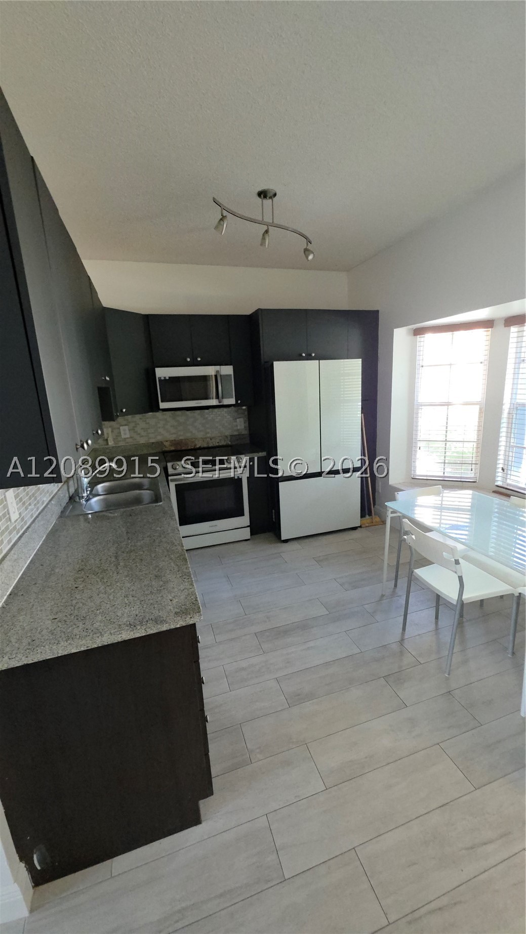 21555 SW 87th Ct #201, Cutler Bay FL 33189
