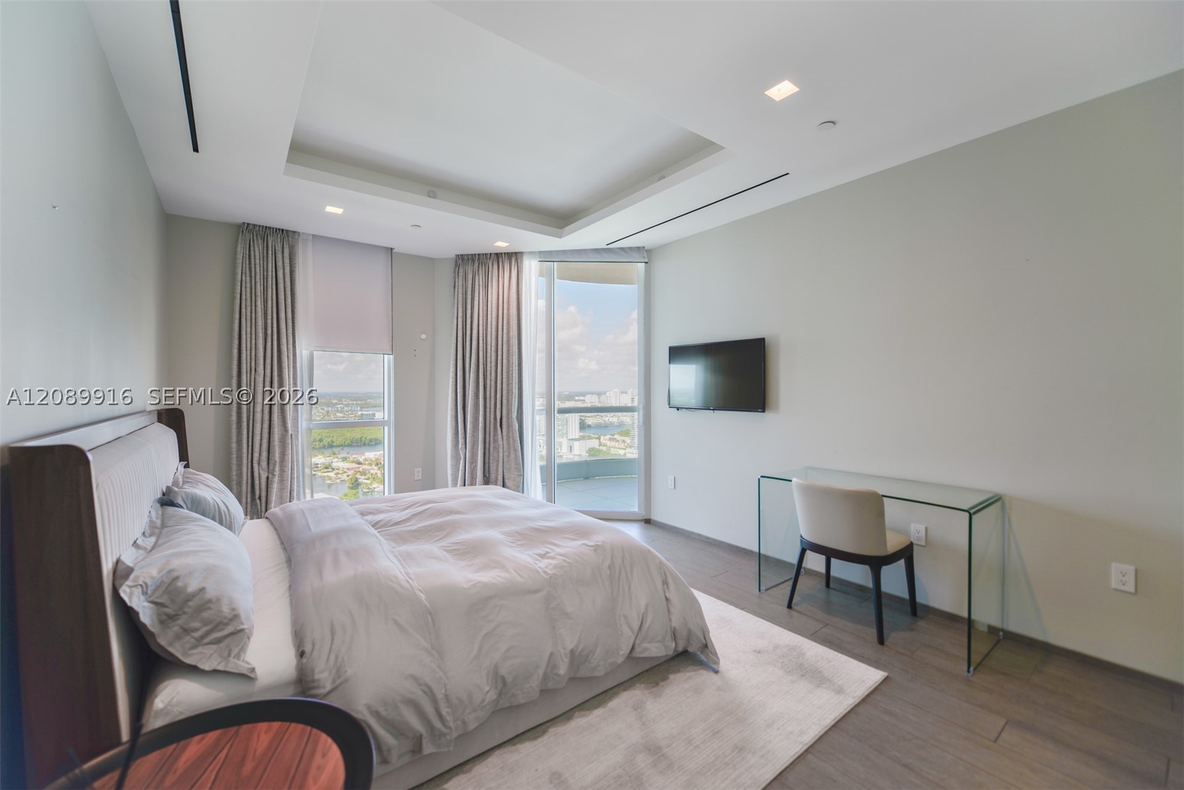 16047 Collins Ave #3204, Sunny Isles Beach FL 33160