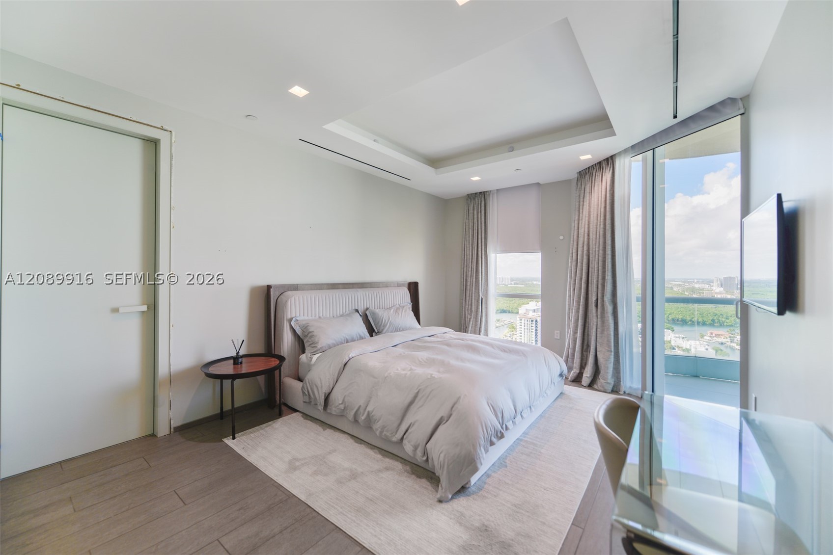 16047 Collins Ave #3204, Sunny Isles Beach FL 33160