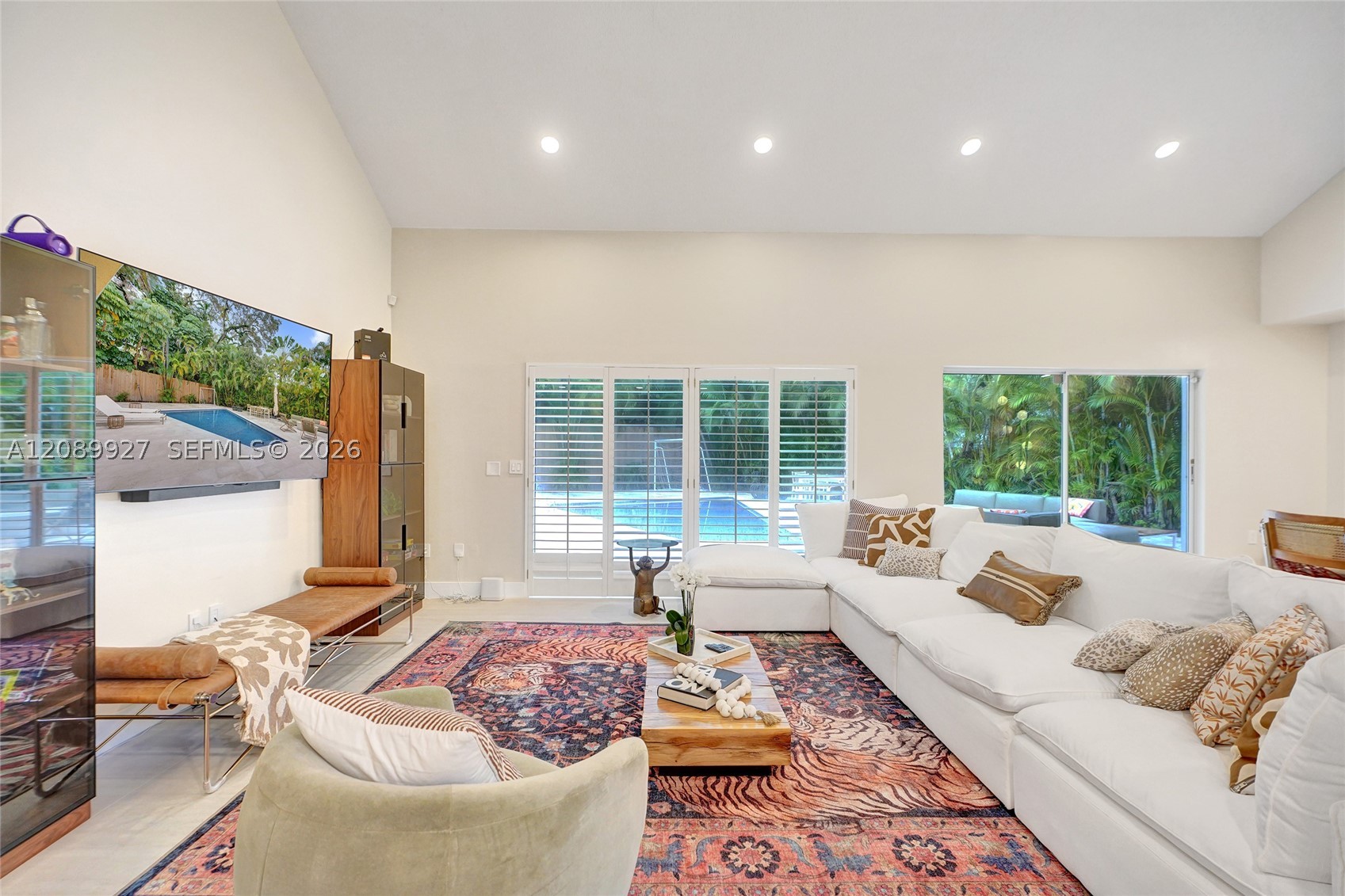 2360 Tigertail Ave, Miami FL 33133