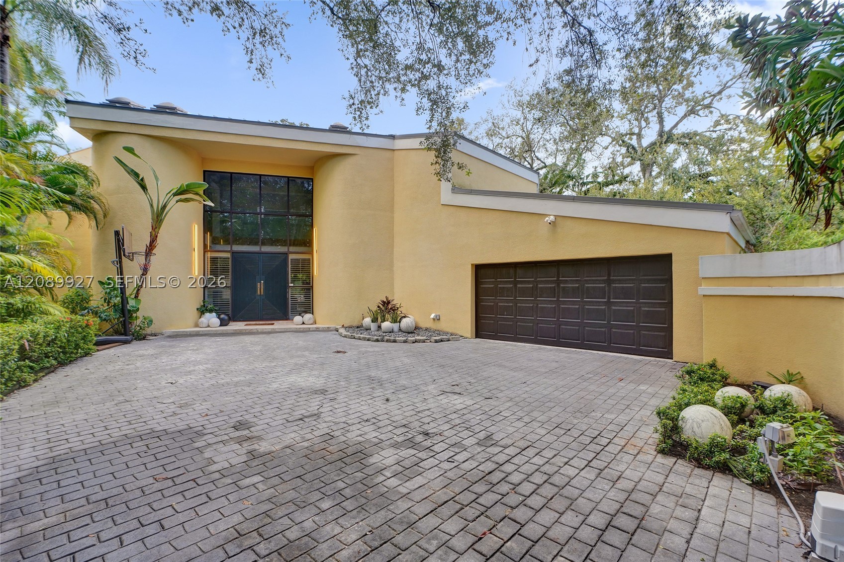 2360 Tigertail Ave, Miami FL 33133