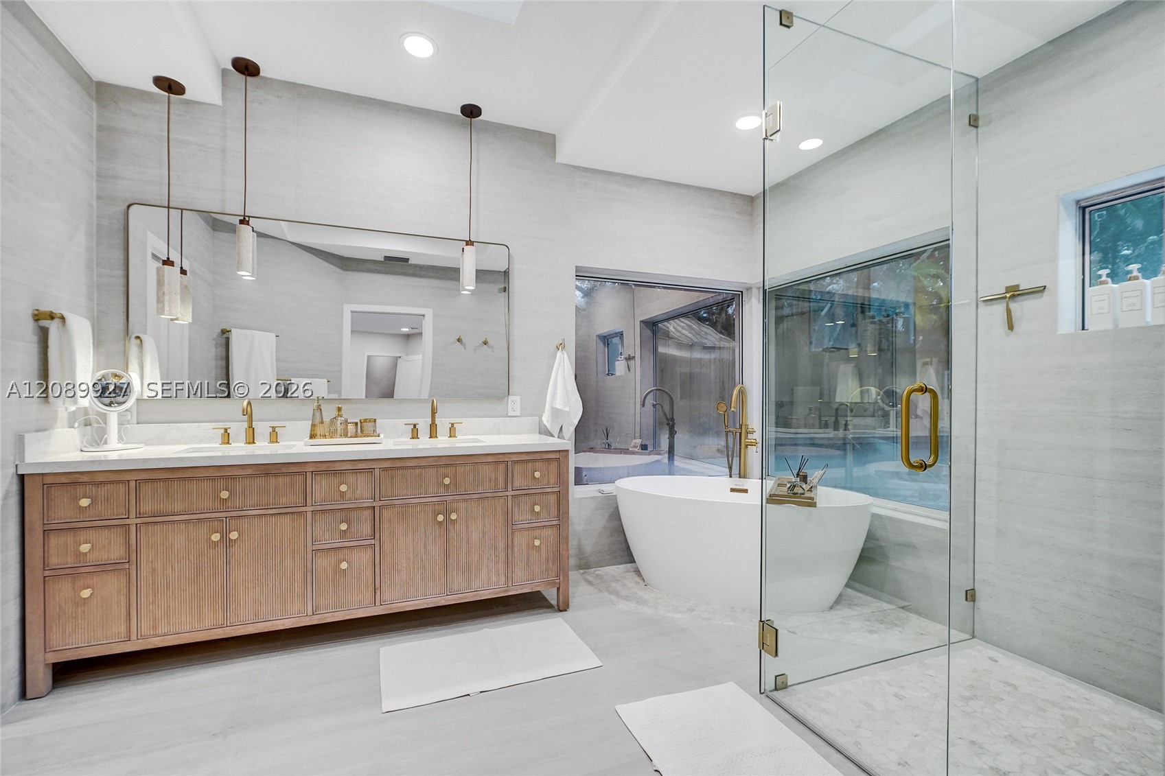 2360 Tigertail Ave, Miami FL 33133