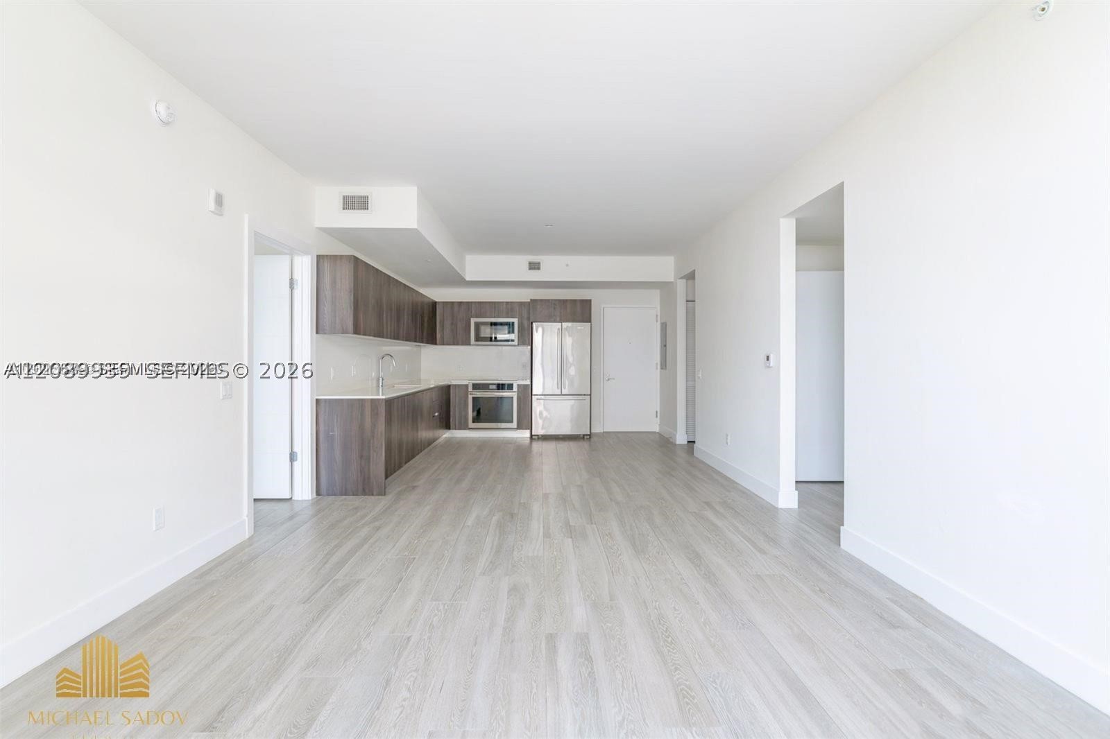 2960 NE 207th St #909, Aventura FL 33180