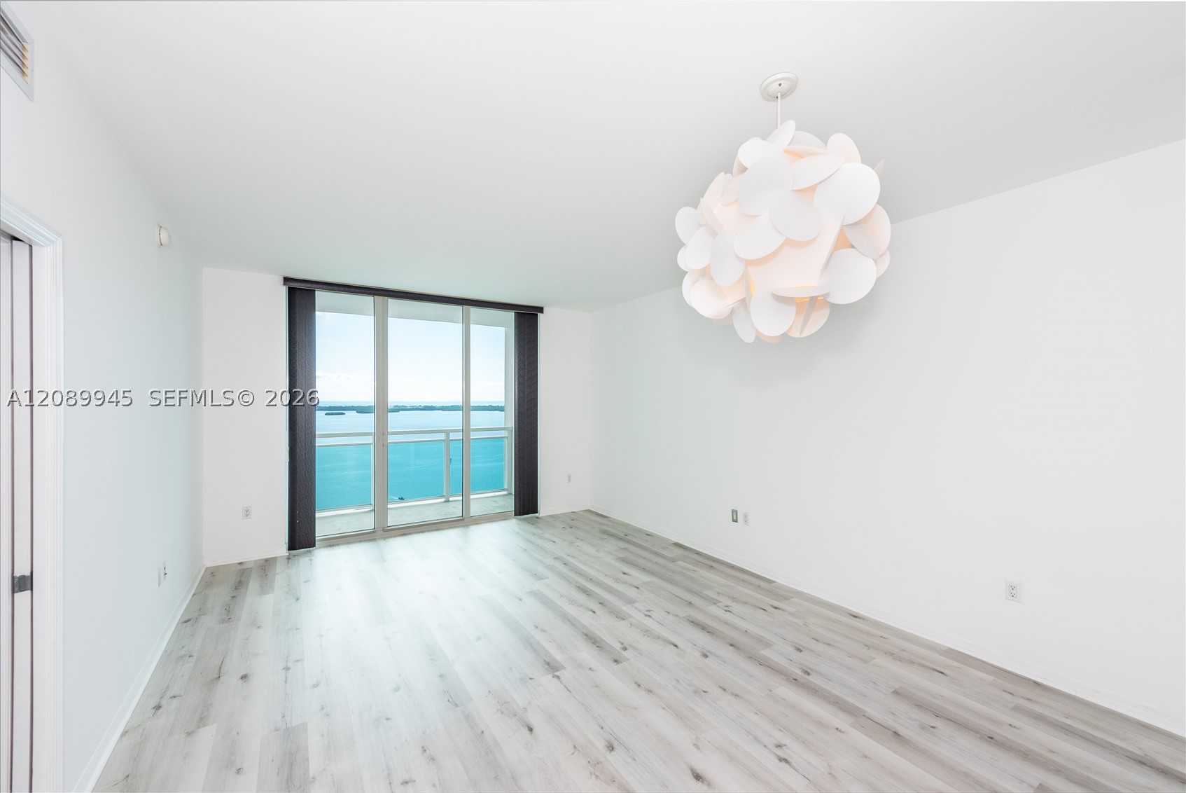 951 Brickell Ave #3102, Miami FL 33131