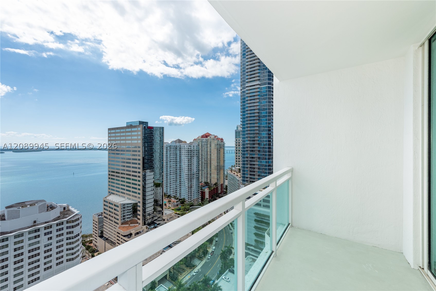 951 Brickell Ave #3102, Miami FL 33131