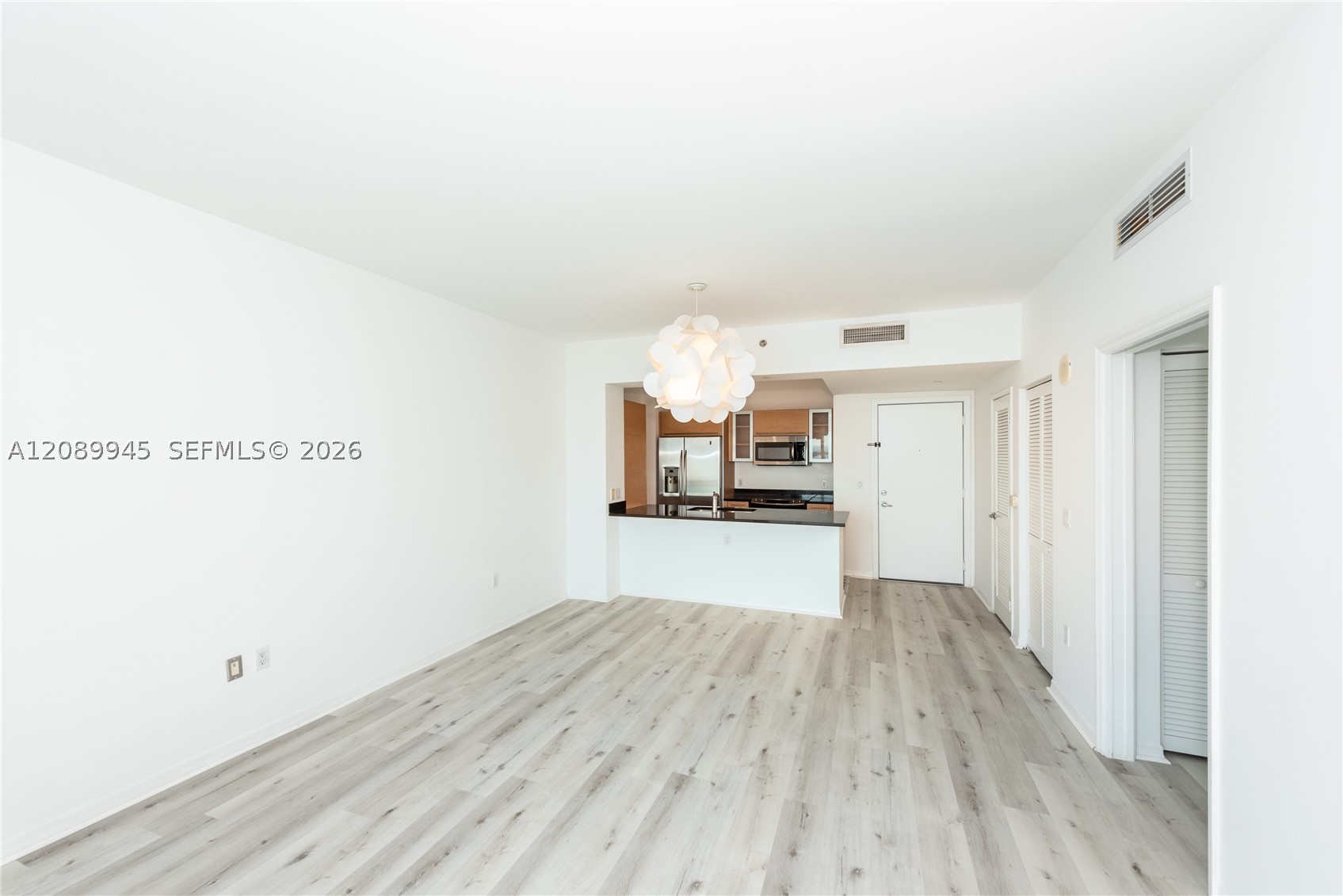 951 Brickell Ave #3102, Miami FL 33131