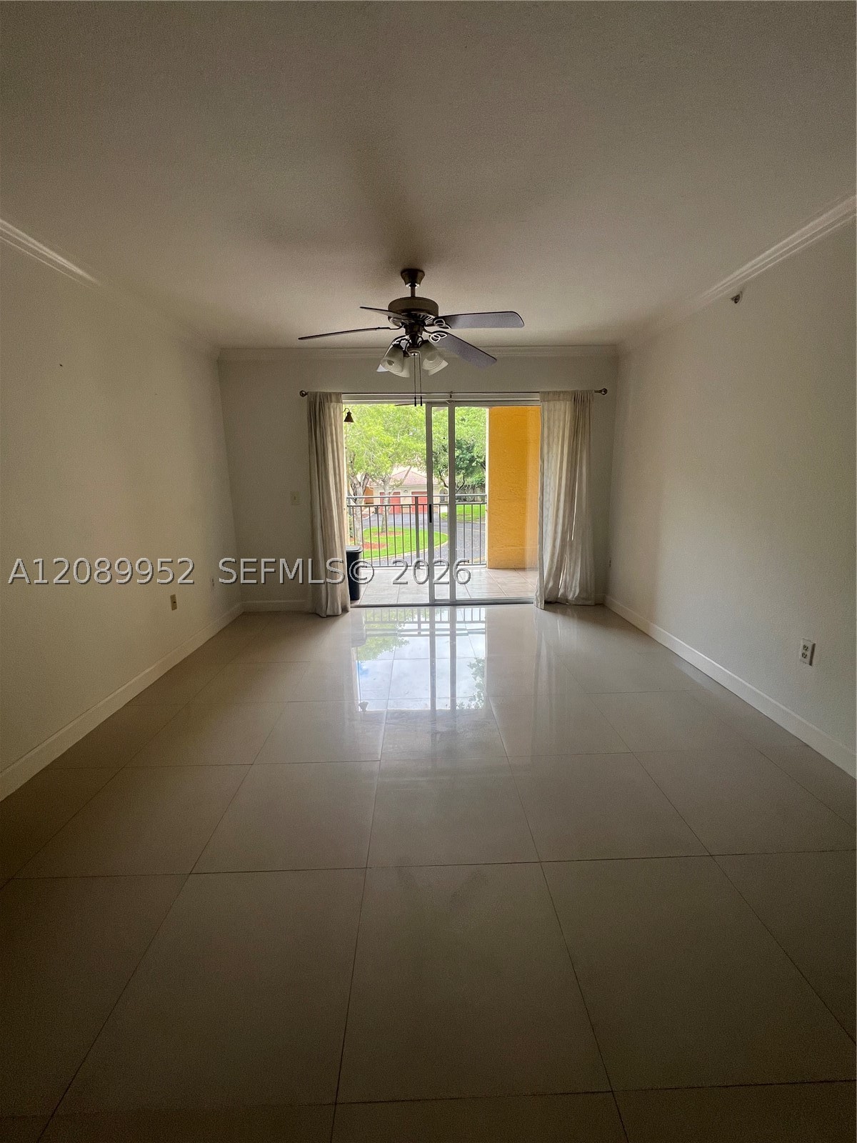 2496 Centergate Dr #201, Miramar FL 33025